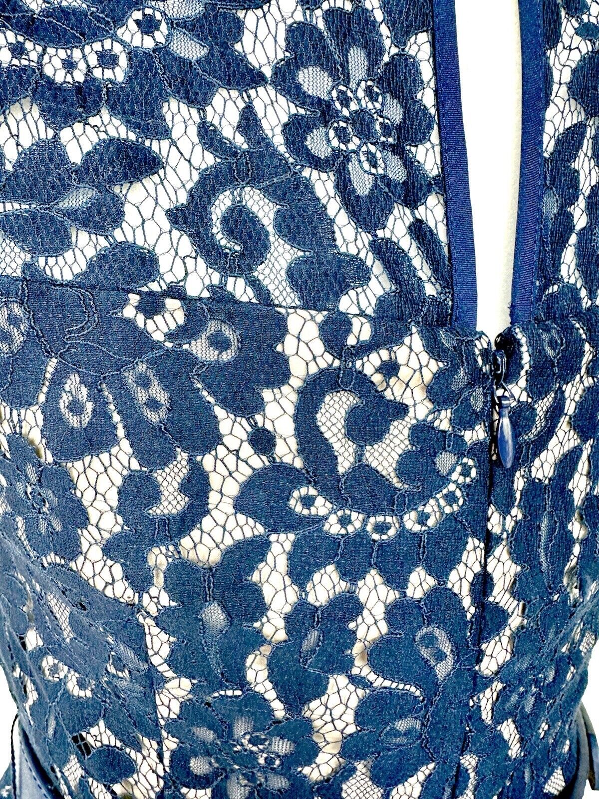Eliza J Navy Lace Dress Retails $169 XS NWT Cap Sleeve Full Skirt W/ Belt
