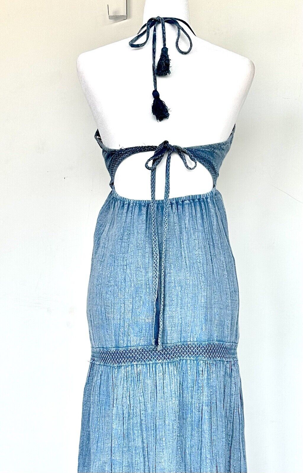Raga Chambray Embroidered Halter Neck Midi Dress XS New With Tags Retail $98