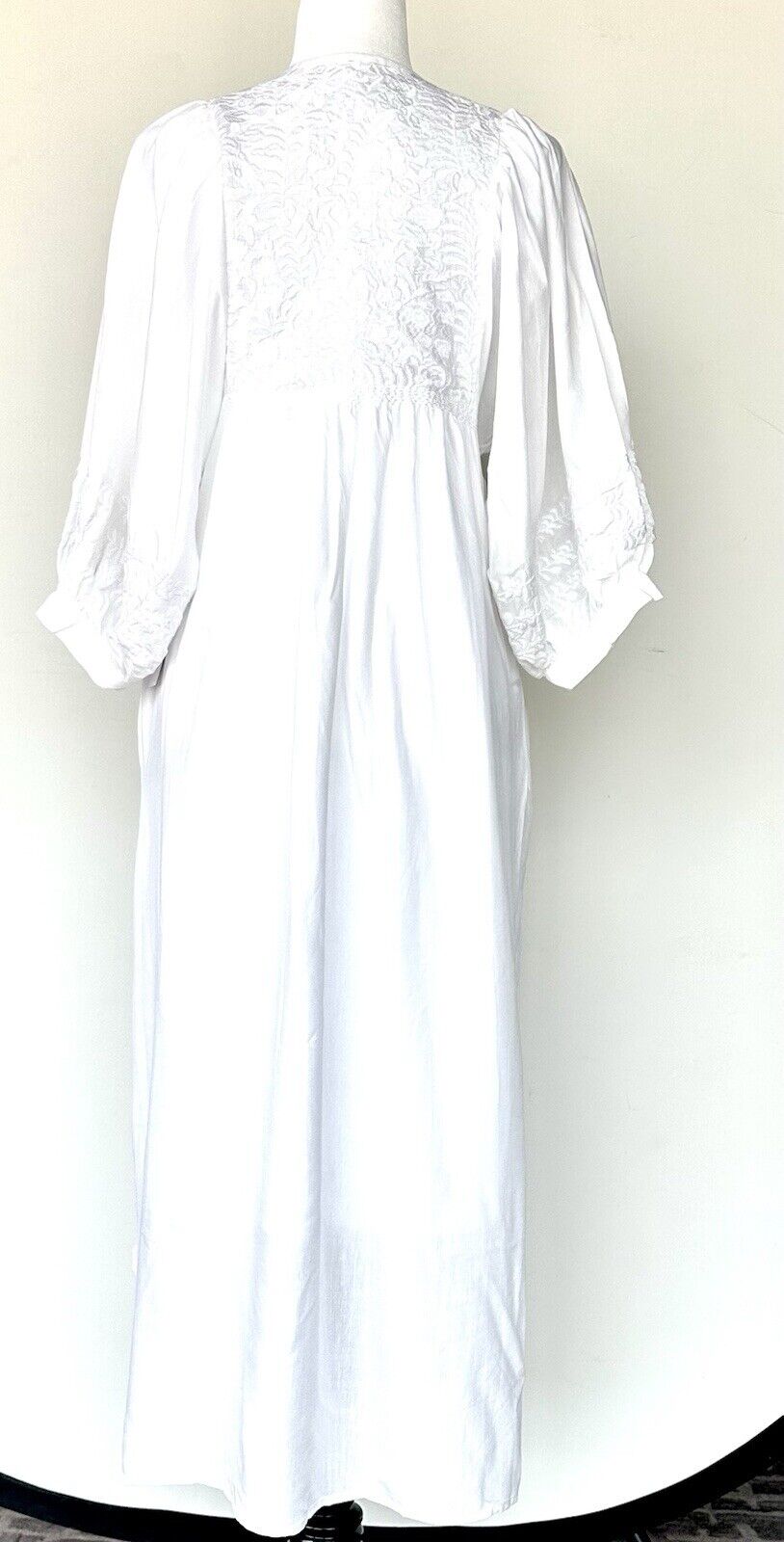 J Marie embroidered Louise MIDI Dress size XS Retail $180 Tencel Cotton Linen