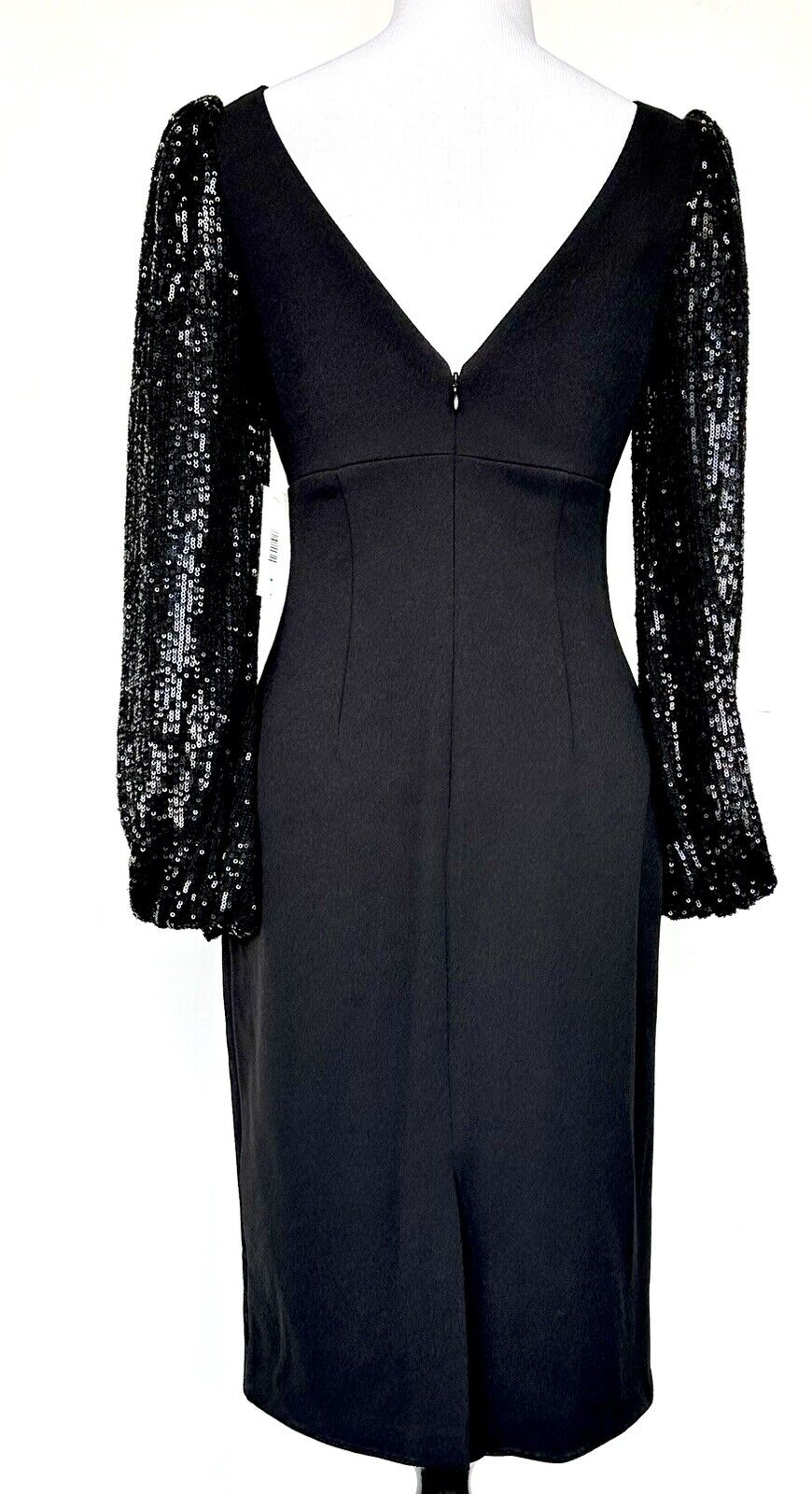 Eliza J Sheath With Sequin Long Sleeves Black Retails $178 Size 0 NWT