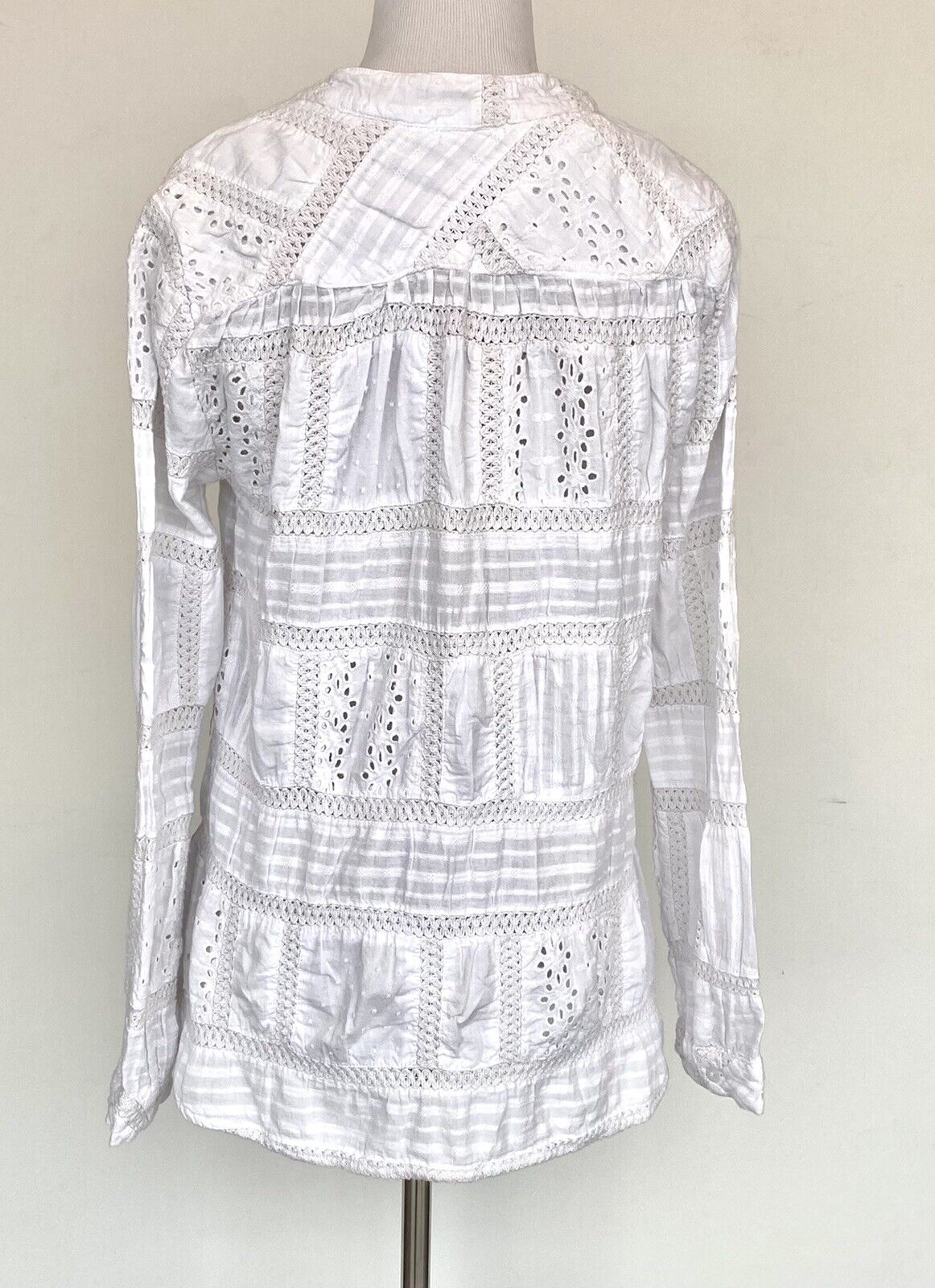 Sundance Dylan White LS Crochet Blouse. Retails $118 Price $48 NWT Size XS