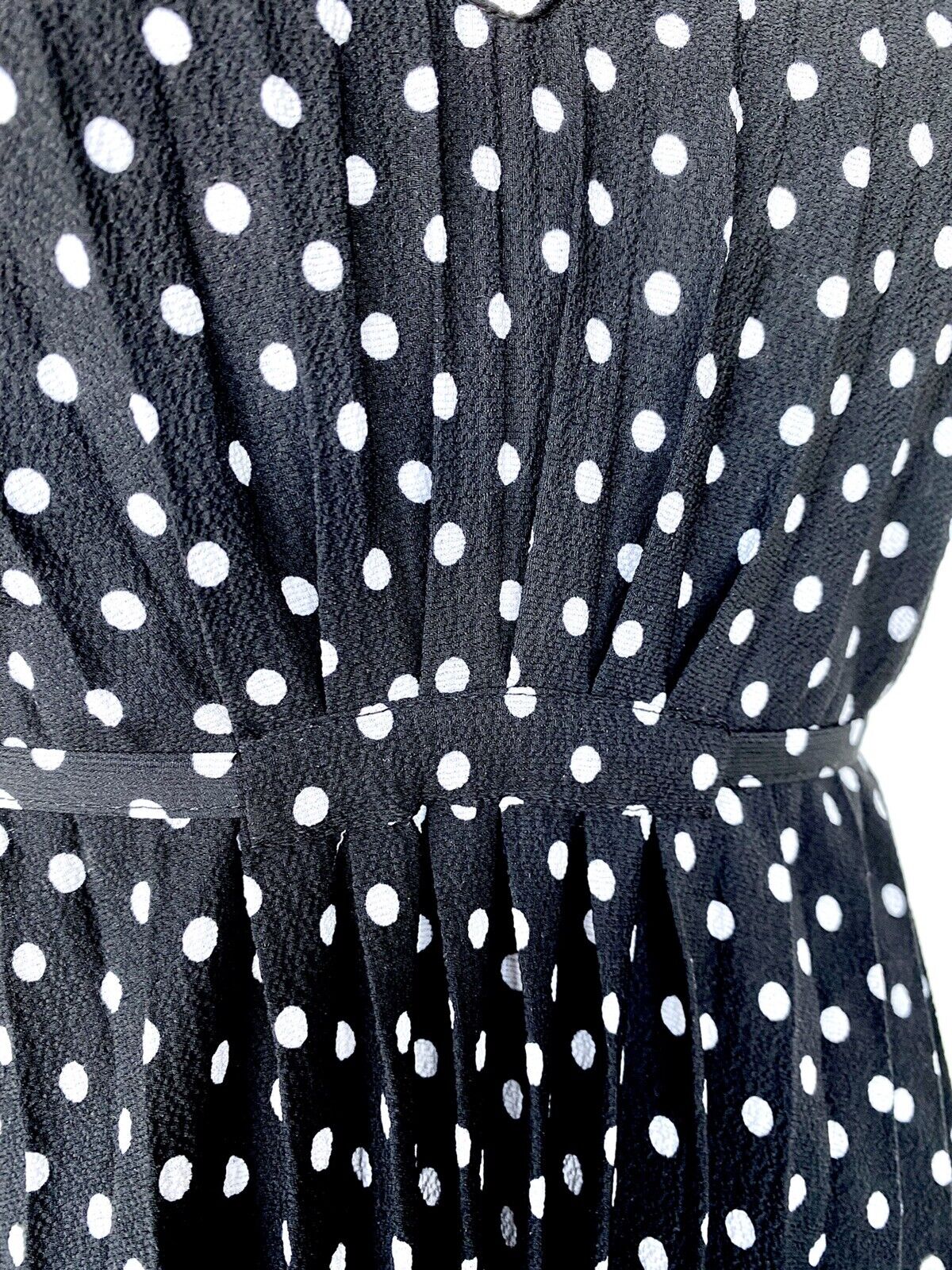 Max Studio Polka Dot Pleated Dress Sleeveless Size S Retails $148 Price $52 NWT