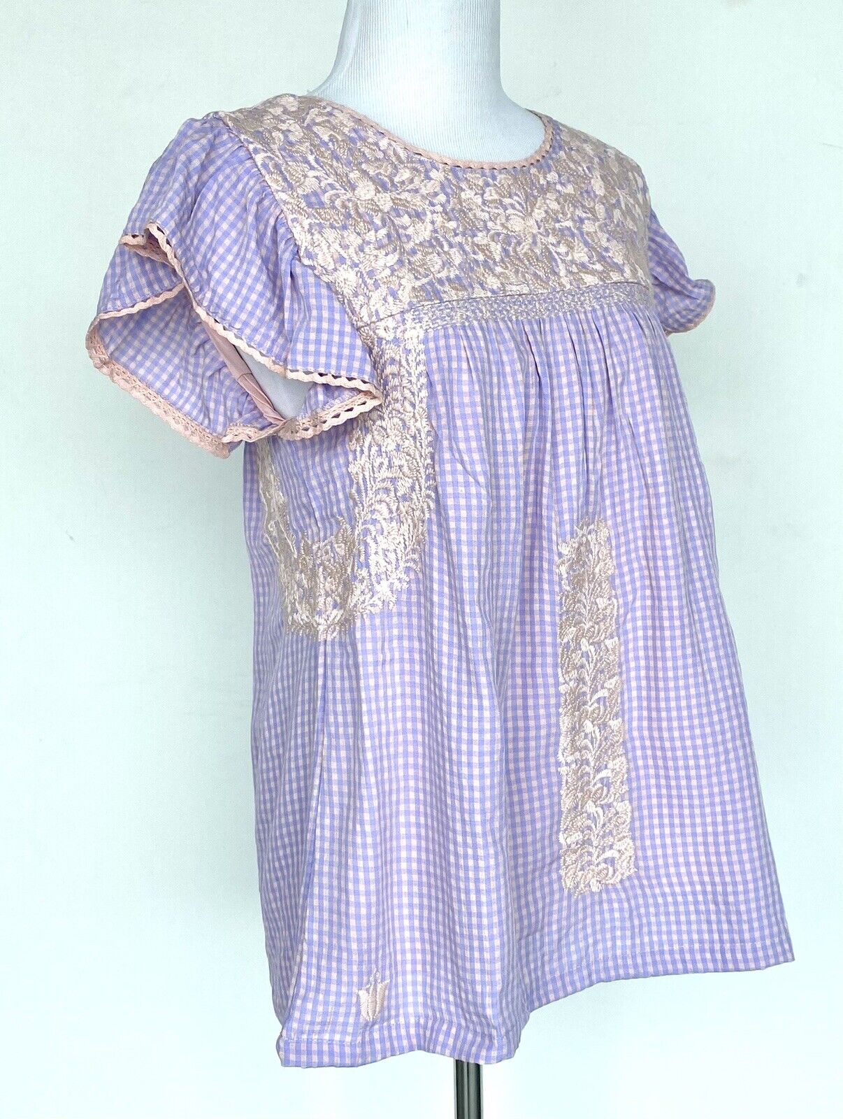 J Marie embroidered Brynlee Gingham Top size XS Retail $106 Price $56