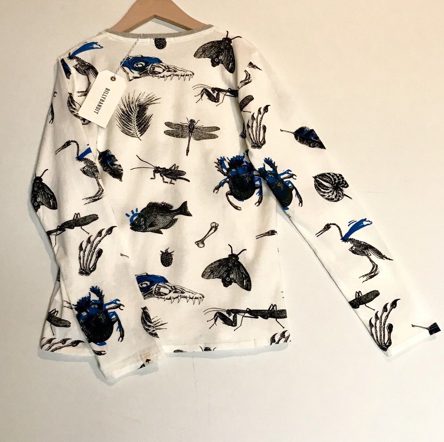 Billy Bandit Bug & Dinosaur Skeleton LS Top. Retails $41 Price $29 Age 10 NWT
