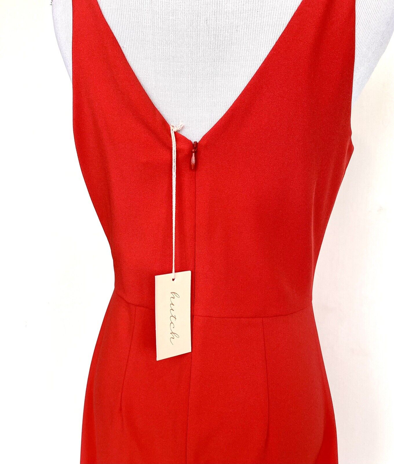 Hutch Crepe red jumpsuit Retails $253 Price $99 Size 6 Deep V NWT Anthropologie