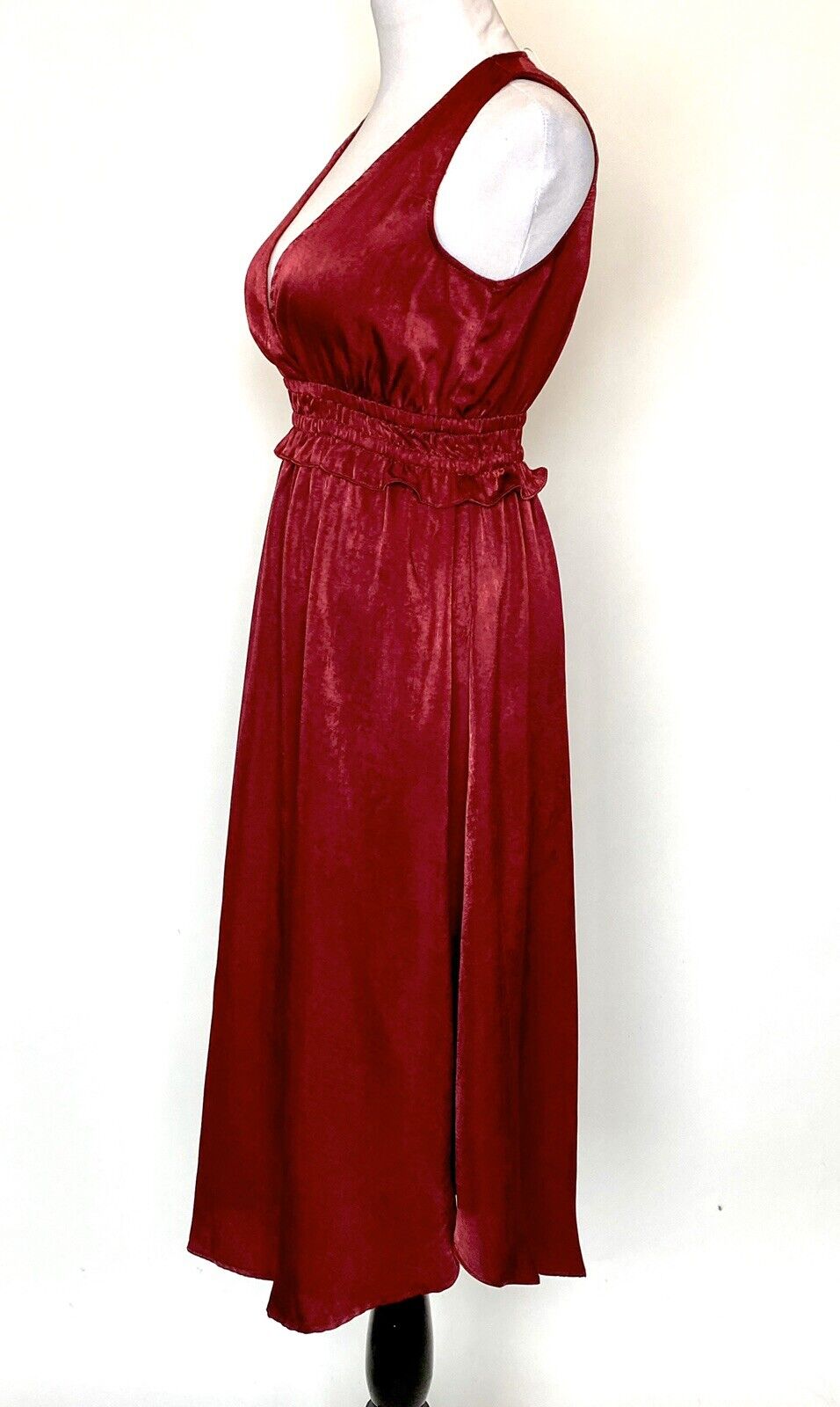 Re:named Dk Red Smocked Waist Surplice Dress Retail $78 Price $33 NWT Sz S