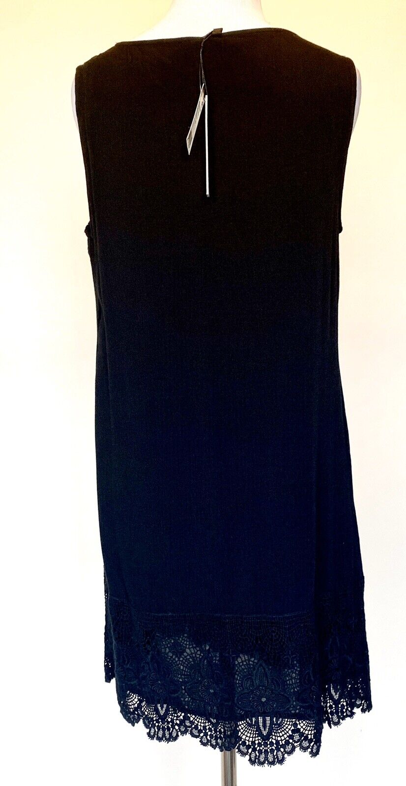 Sanctuary Black Crochet Lace Dress NWT Retail $139 Price $34 XS Anthropologie