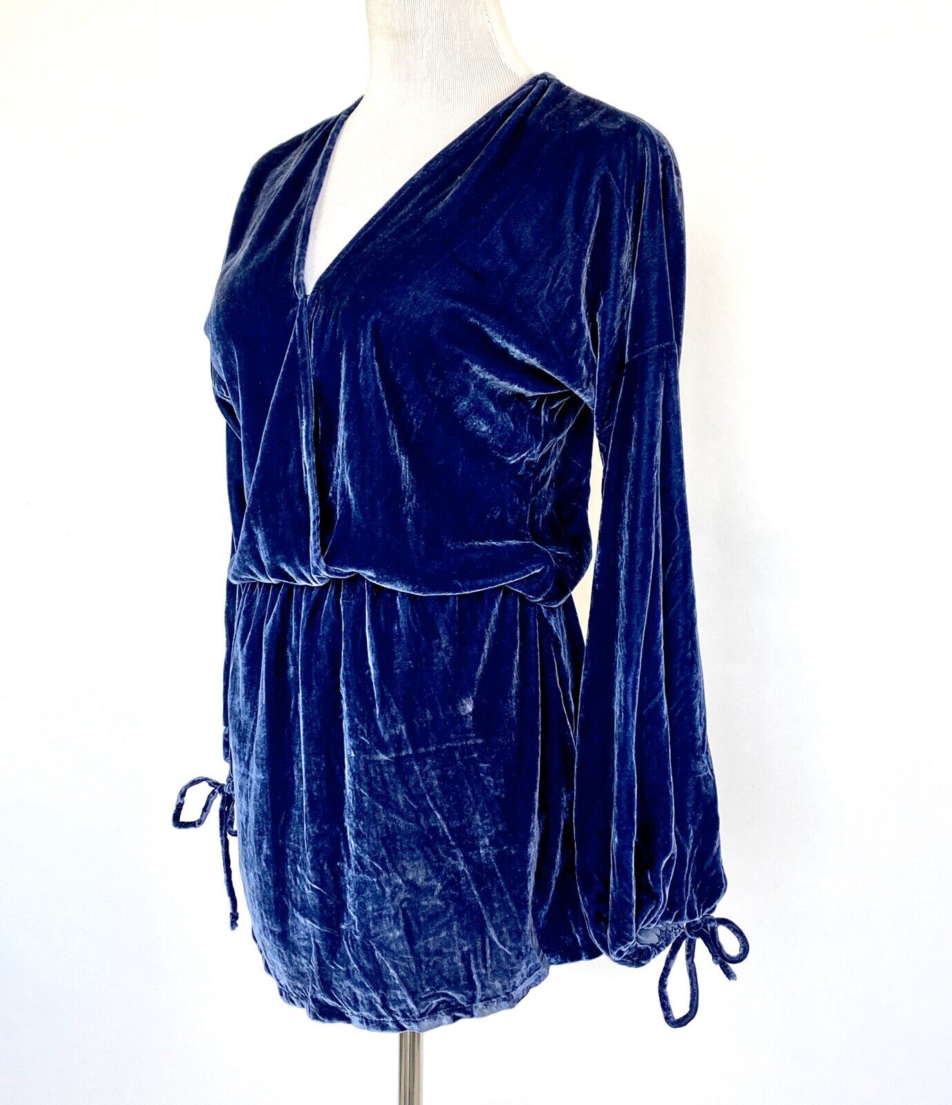On The Road Blue Velvet Maya Mini Dress Retails $128 Price $32 XS New