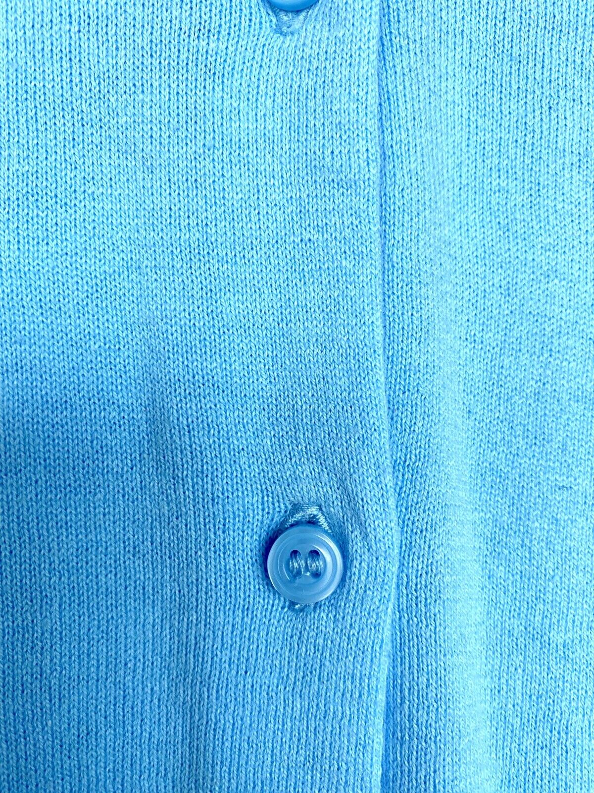 J Crew Classic Cotton Cardigan Sweater. NWT Retail $59.50 Price $34.97 Size XXS