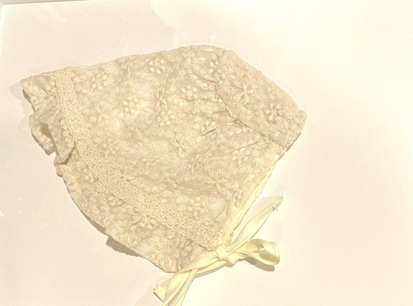 Antique Vintage Style Cream Lace Bonnet Baby Girl. One Size Price $15