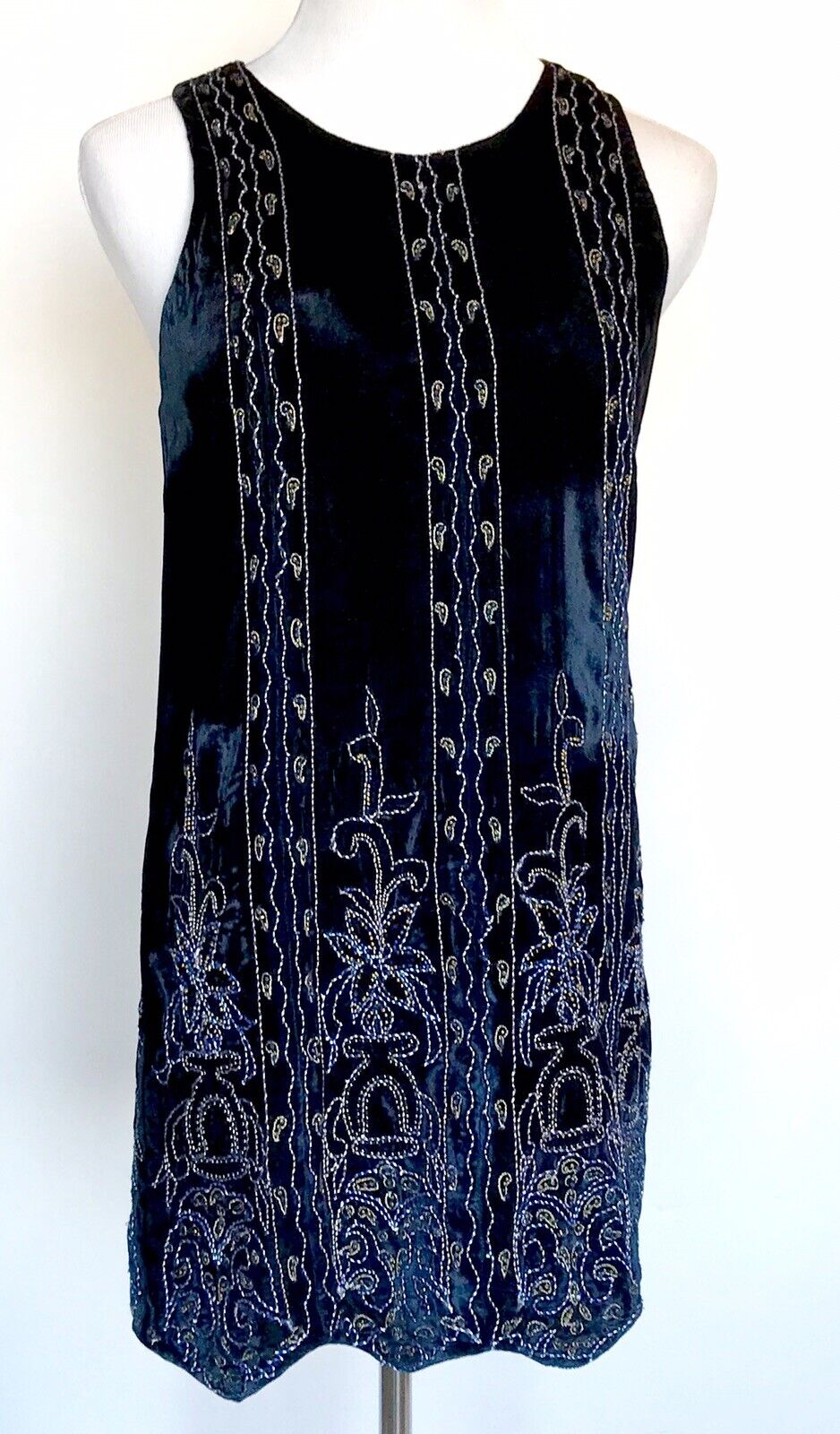 Haute Hippie Vintage Velvet Bead Dress Sz 4 Retail $695 Price $199 NWT Authentic