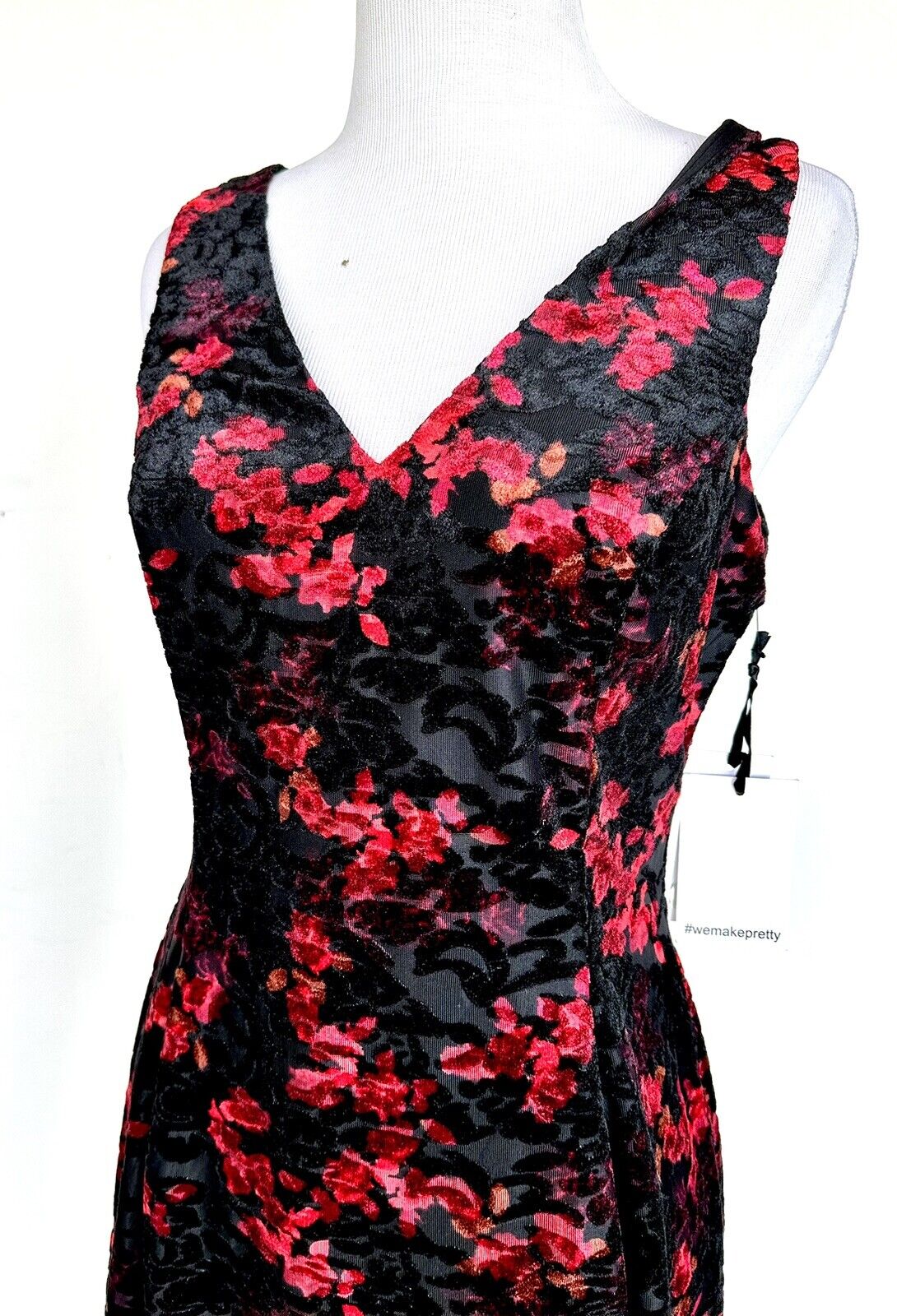 KENSIE Red & Black Velvet Burnout Dress Size 2 RETAIL $108 Price $65 Mulberry