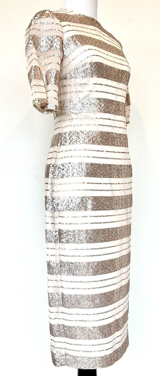 VINCE CAMUTO Retails $228 Sequin Stripe Midi Dress in Champagne Size 0