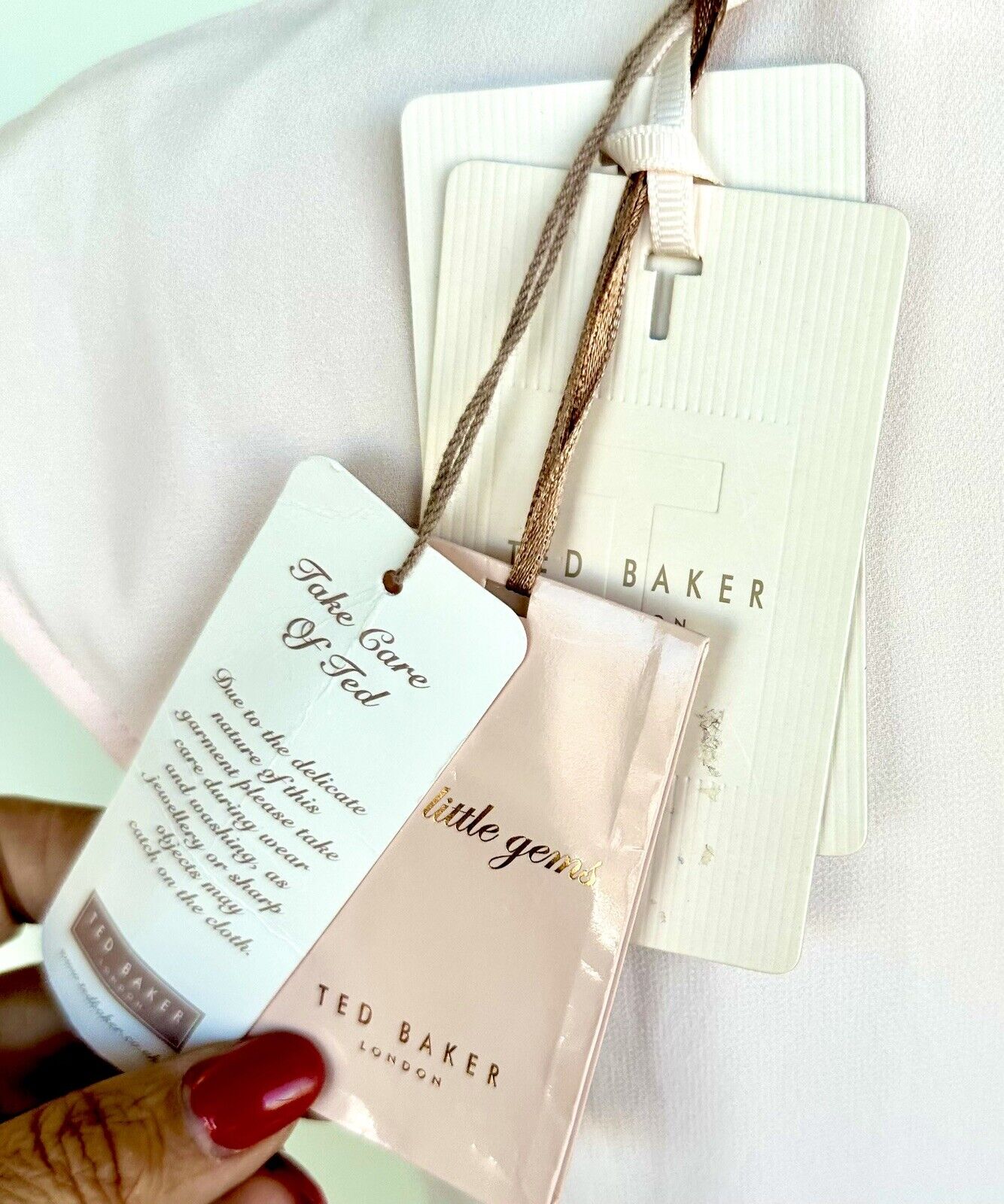 Ted Baker Pink Embellished Scallop Hem Dress Retail $365 Price $189 4