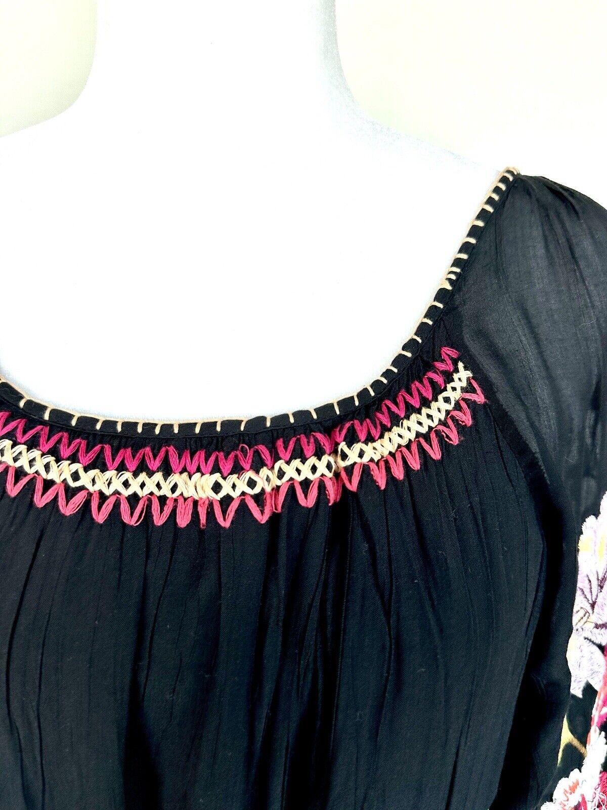 Sundance Embroidered Keiko Blooms Dress Size XS New With Defects Retail $149.98