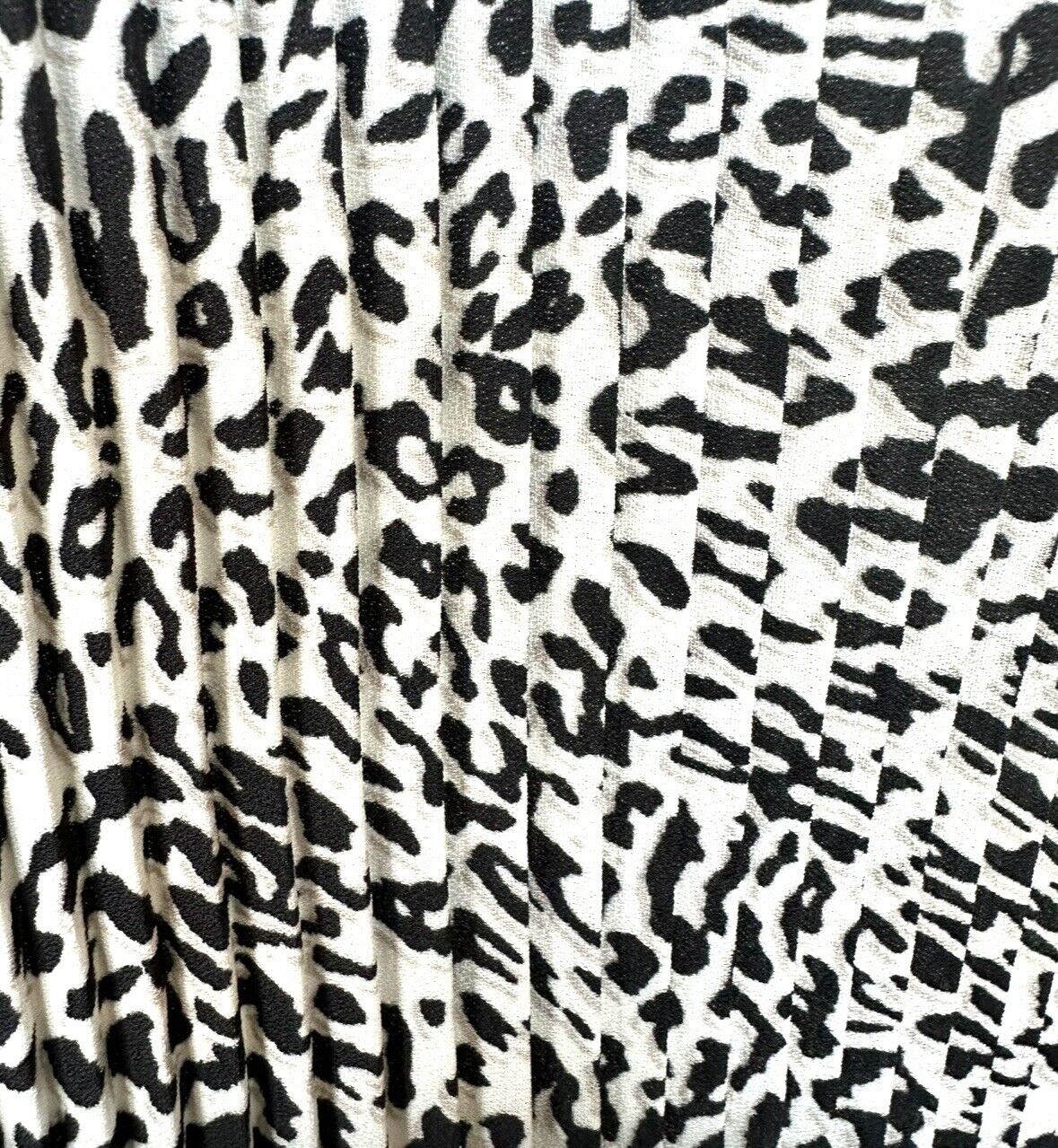 Donna Karan Animal Print Tie Neck Sleeveless Top Size XXS
