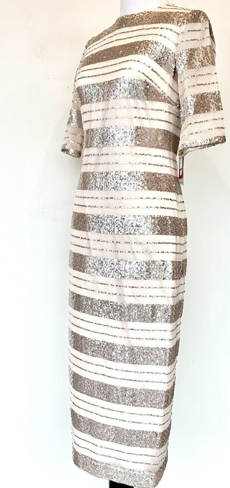 VINCE CAMUTO Retails $228 Sequin Stripe Midi Dress in Champagne Size 0