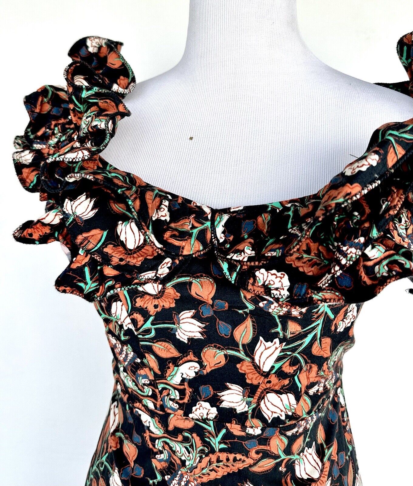 Anthropologie Let Me Be Flounce Dress XS Retail $180 Price $96 Off/On Shoulder