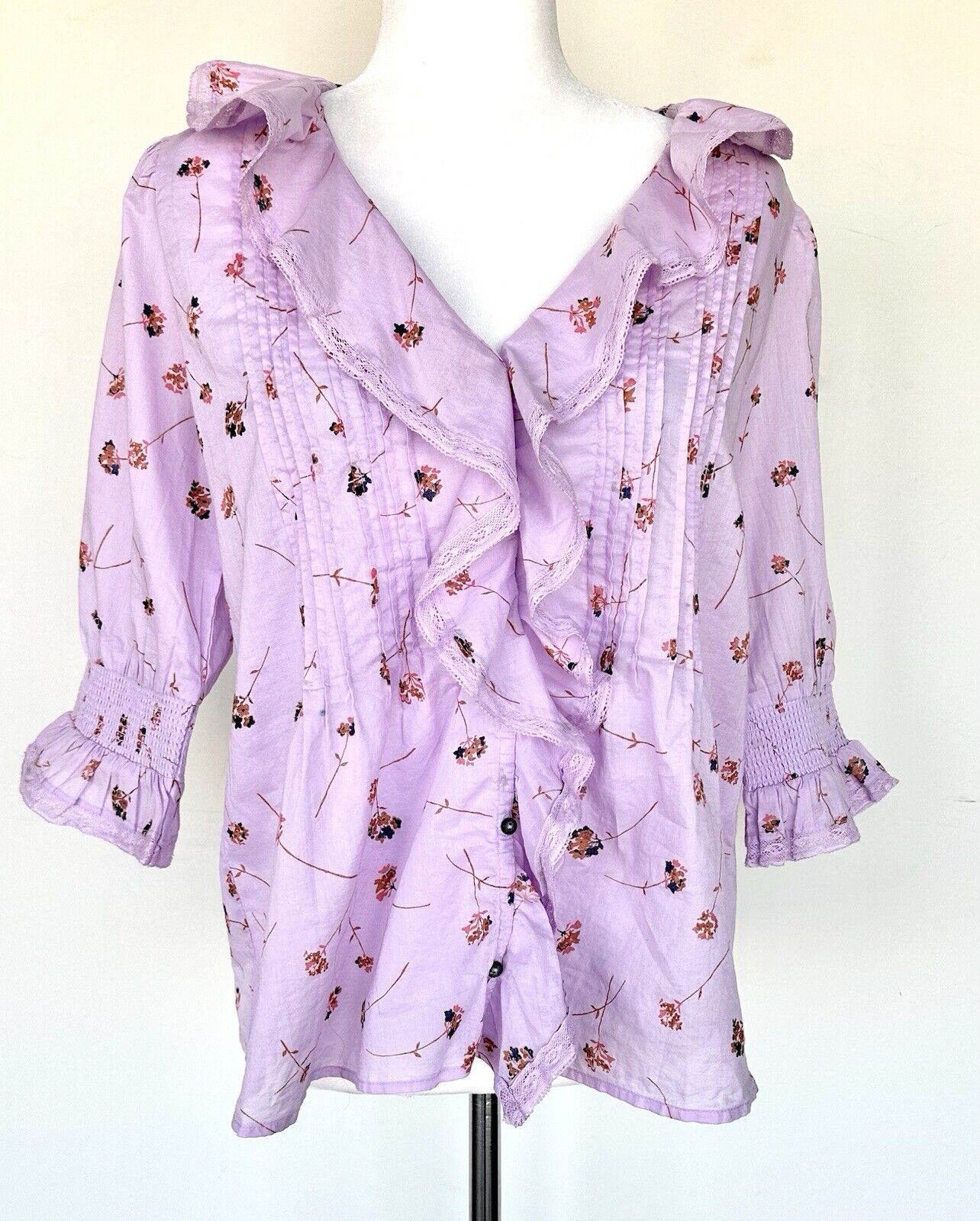 Sundance Beatrice Ruffle Blouse Lavender Retails $108 NWT