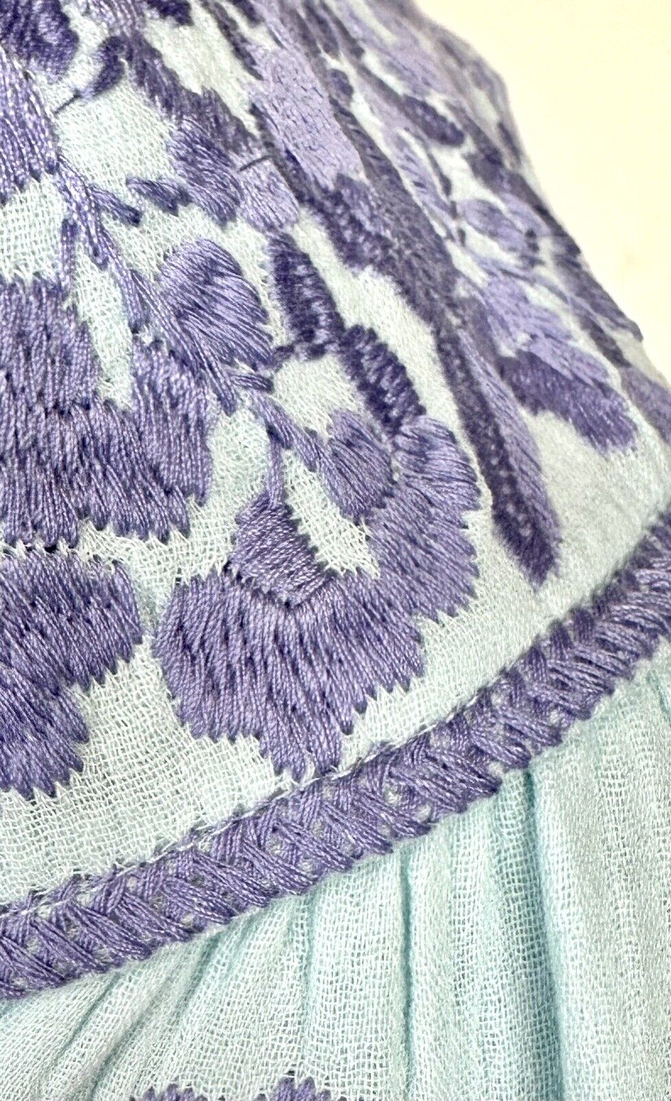 J Marie embroidered Camdyn Top size XS Retail $114 Blue / Lilac NWT Soft Rayon