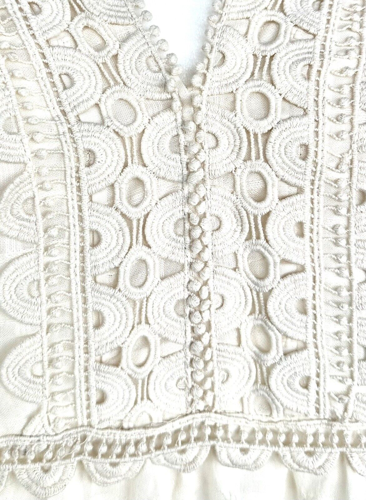 Max Studio Embroidered Cotton Tunic Size L Retails $88 Price $45 NWT