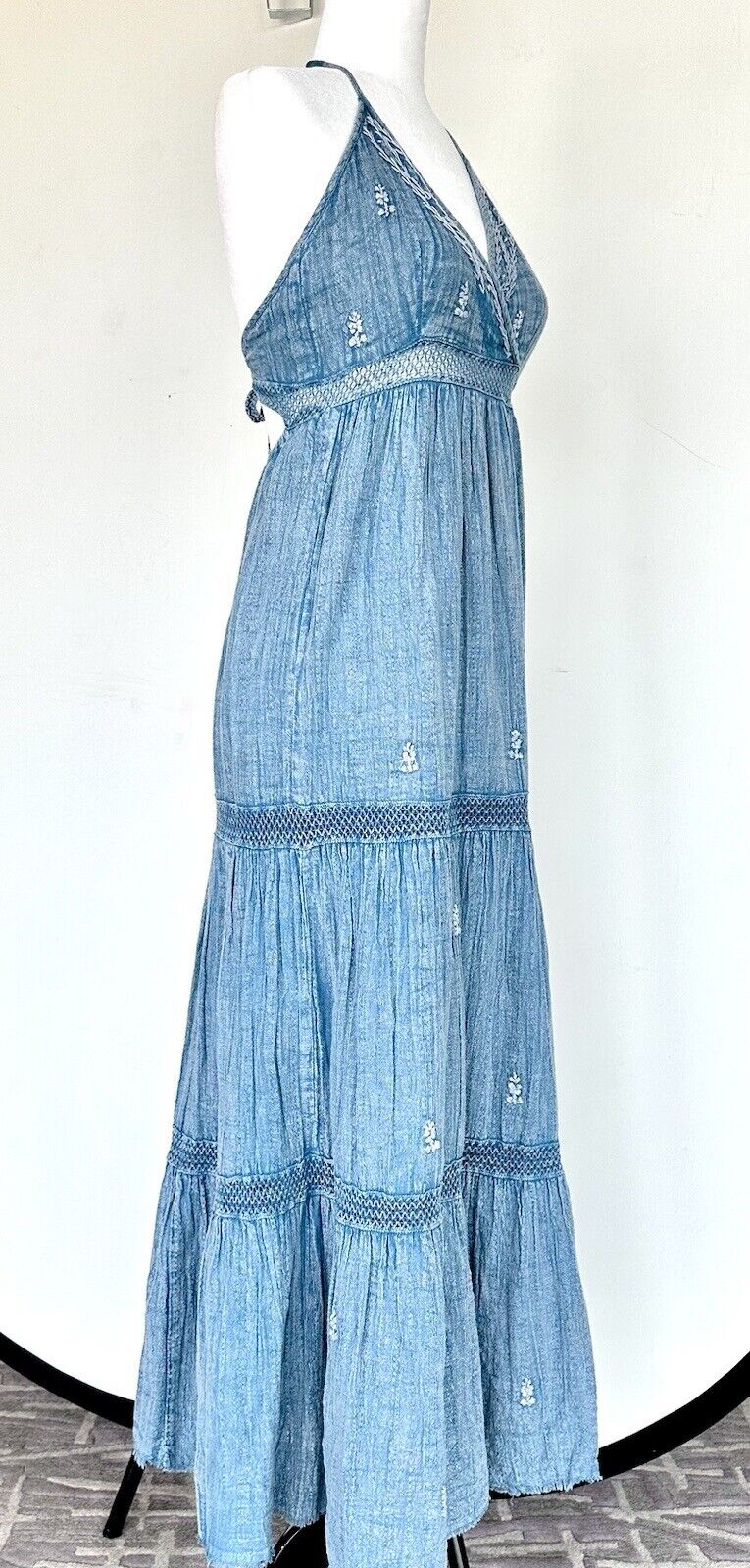 Raga Chambray Embroidered Halter Neck Midi Dress XS New With Tags Retail $98