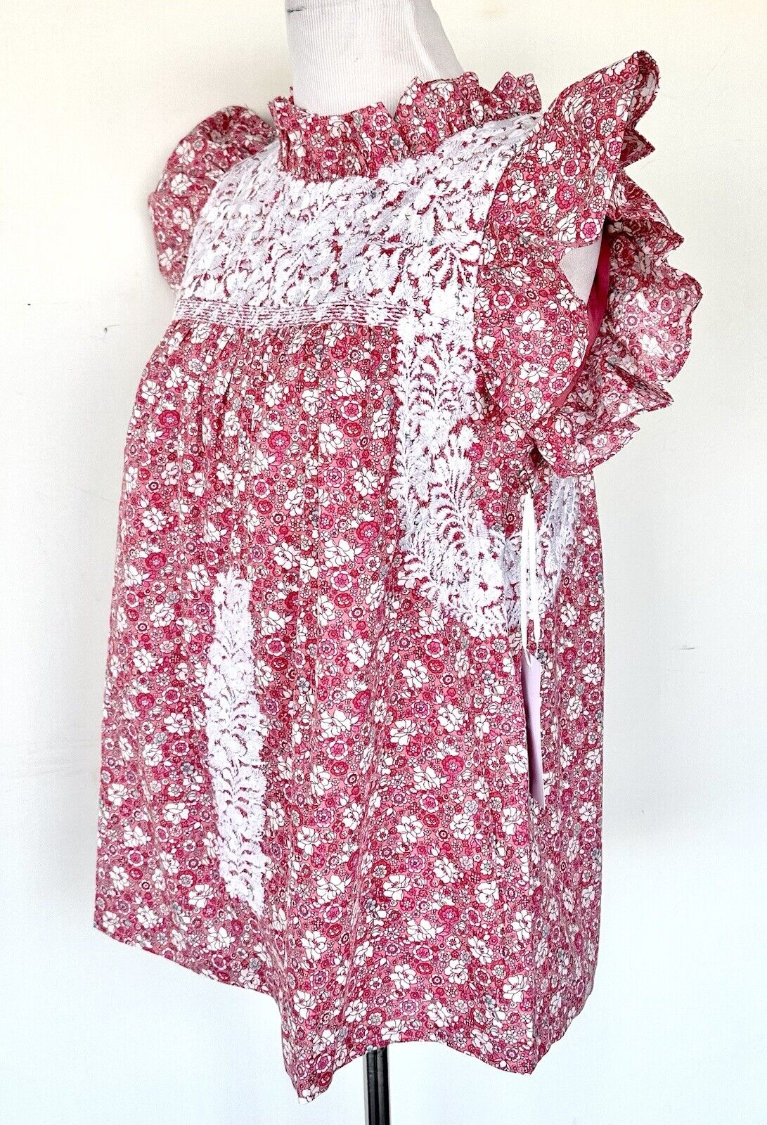 NWT J Marie embroidered Savannah Top size XS Retail $118 Price $59 ￼