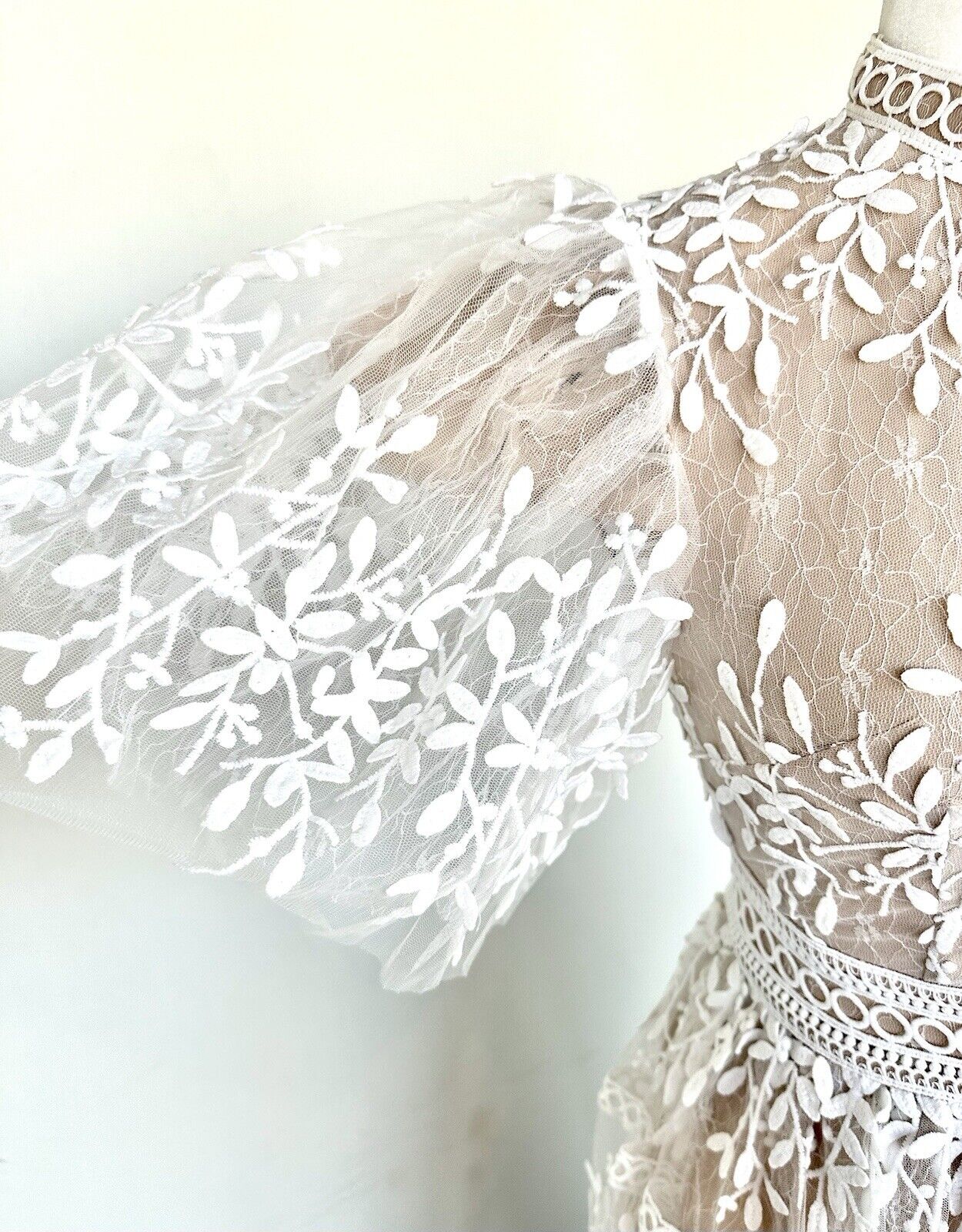 Ivy City White & Nude Embroidered Sicily Dress Three Layered. XS Flutter Sleeve