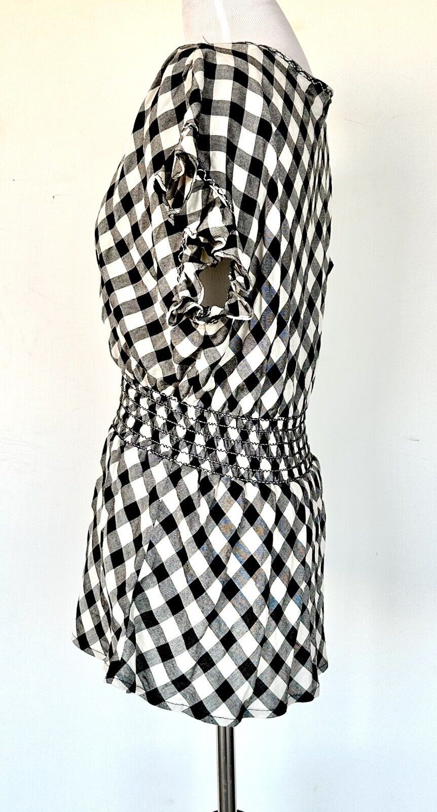 MAX STUDIO Black White Gingham Check Smocked Ruffle Top Retail $88 Price $44  XS