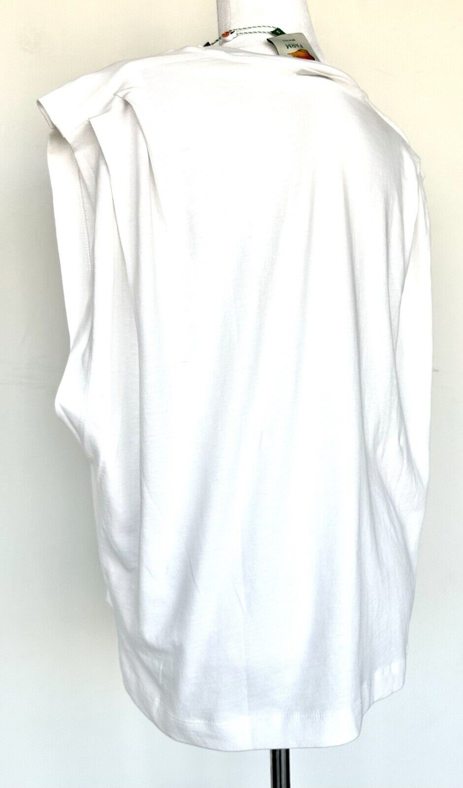 Farm Rio Parrot Palm Leaf Top Pleated Shoulder Retails $80 NEW Small