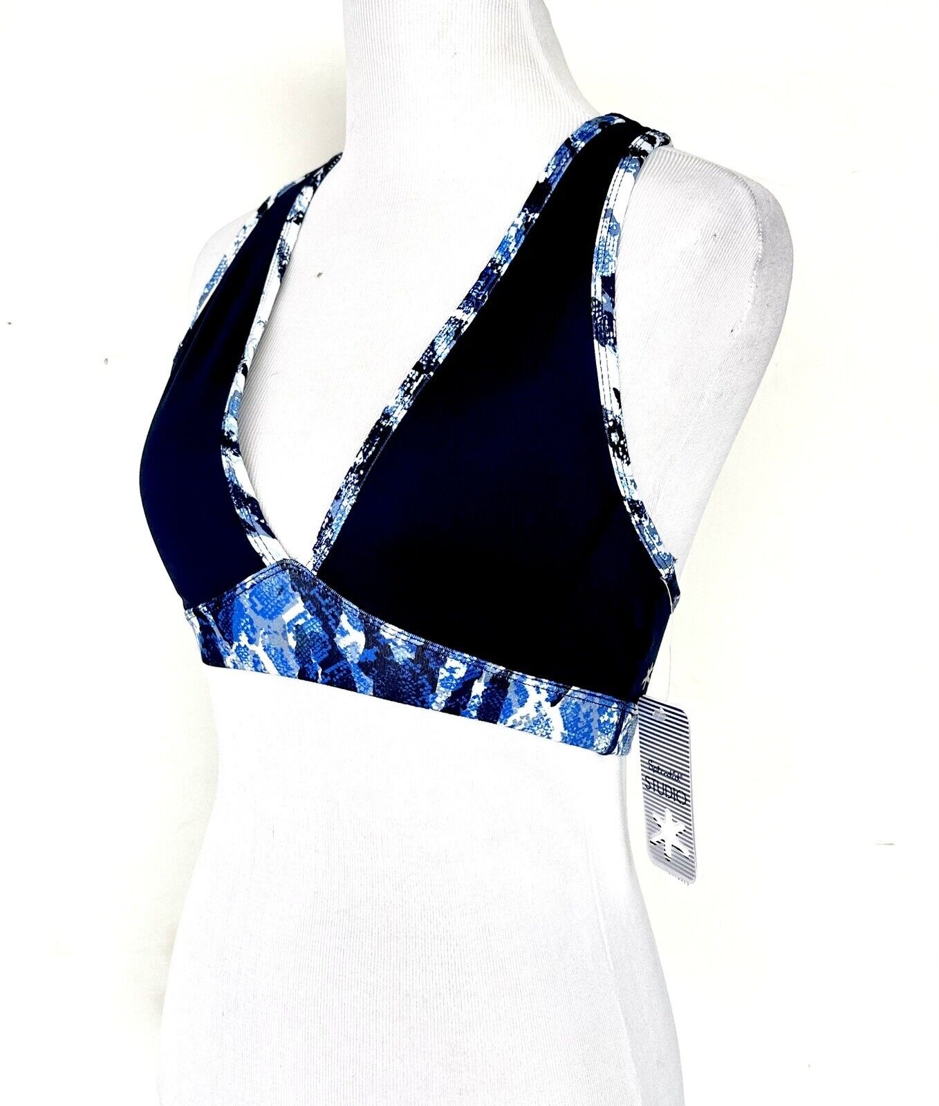Splendid Blue V Sports Bra With Ladder Back Retails $68 XS