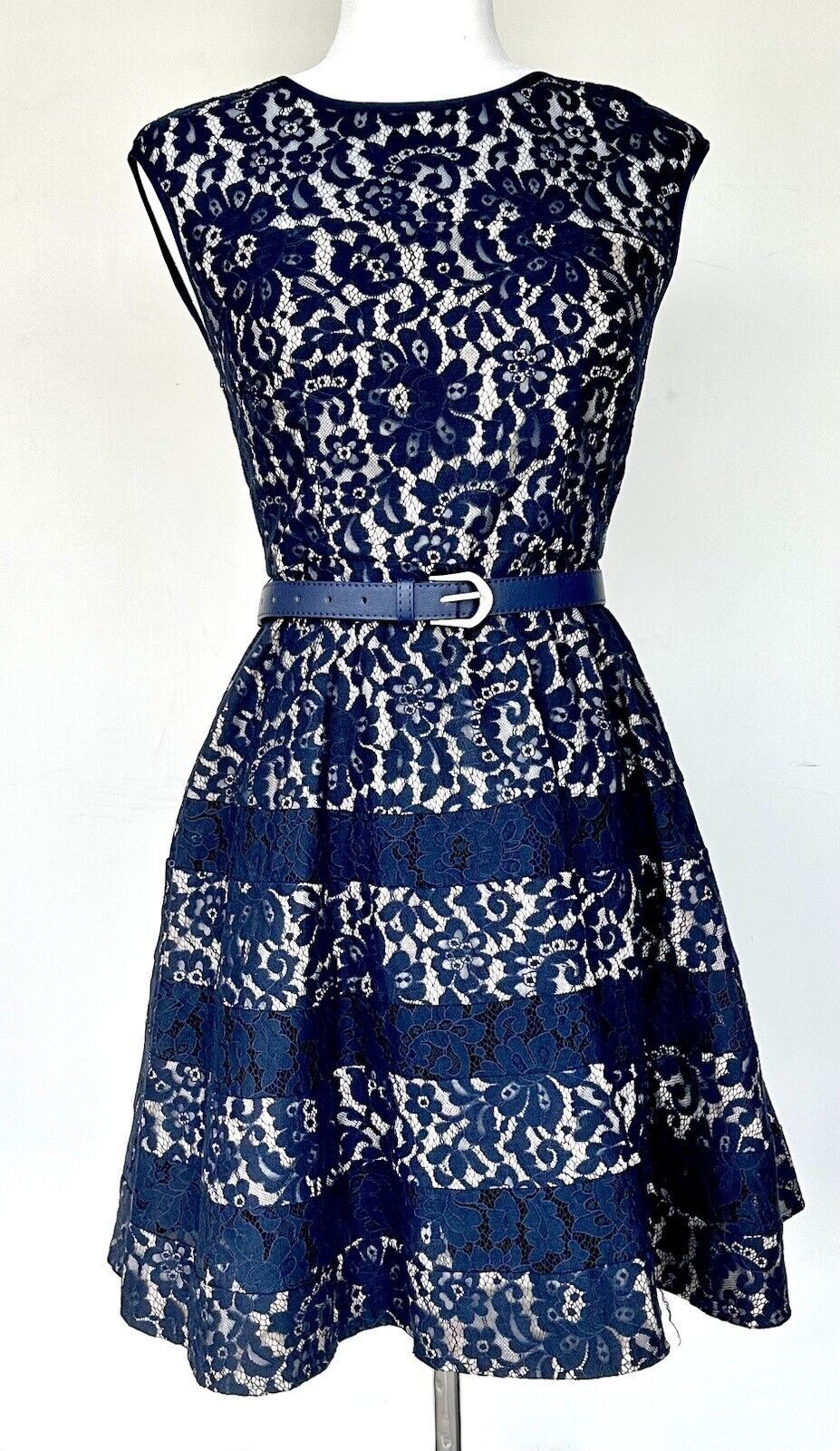 Eliza J Navy Lace Dress Retails $169 XS NWT Cap Sleeve Full Skirt W/ Belt
