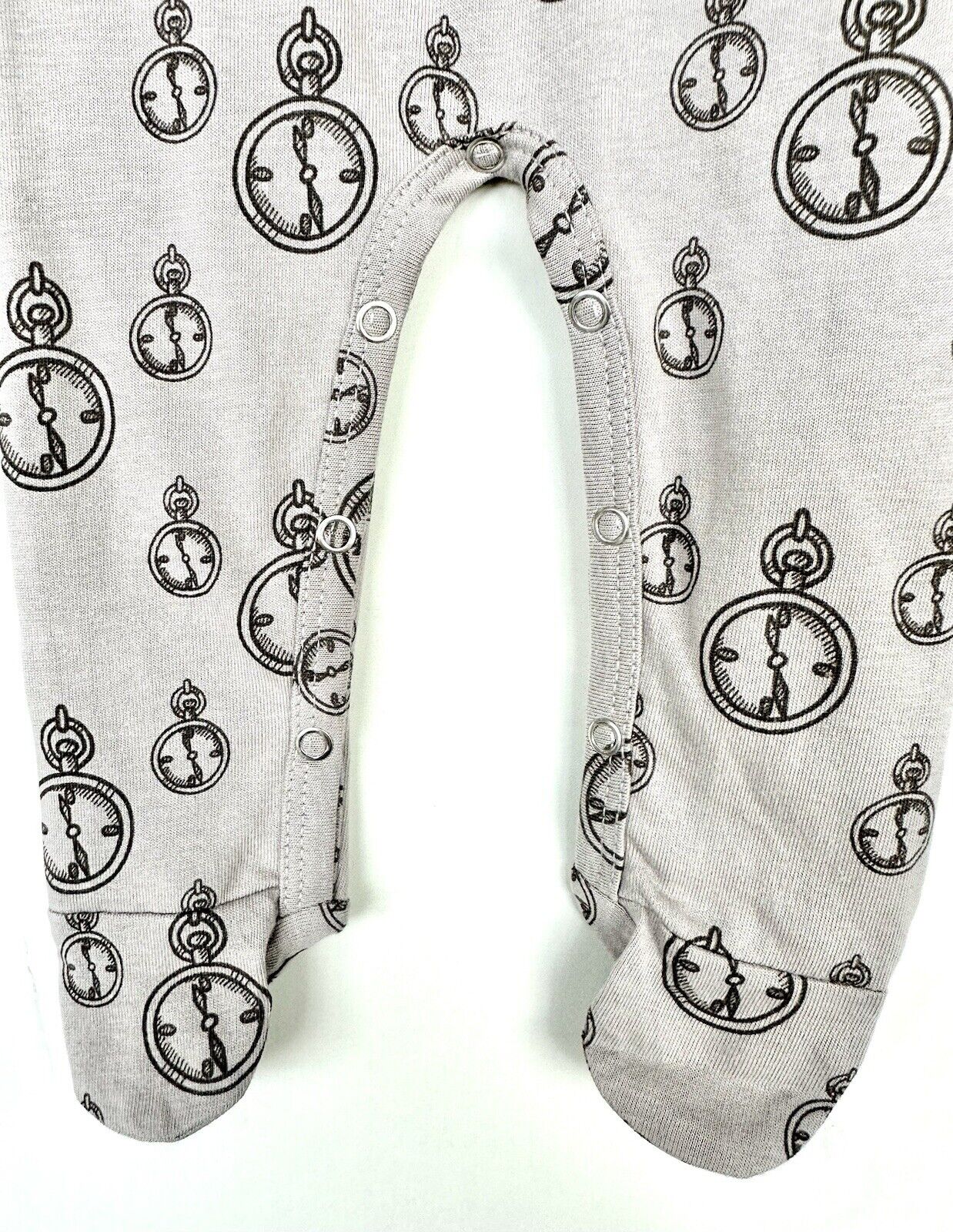 Kate Quinn Bundle Set Footie And Knot Hat Pocket Watch Soft Gray 0-3 M