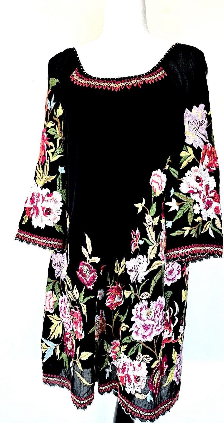 Sundance Embroidered Keiko Blooms Dress Size XS New With Defects Retail $149.98