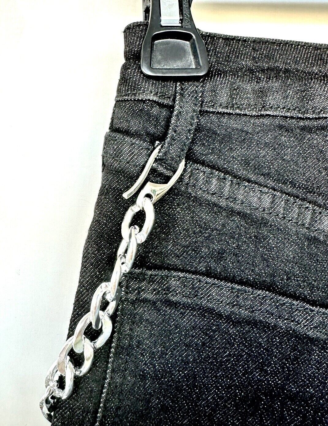 We Wore What High Rise Slit Hem Chain Stretch Denim Jeans Black 25 Retail $148