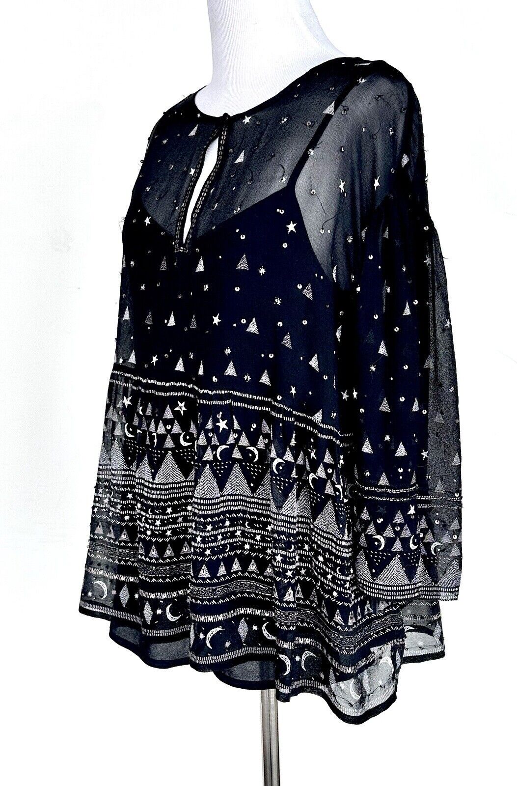 Joie 100% Silk Caviar Beaded Blouse 2pc Sheer With Cami Retails $328 Size S