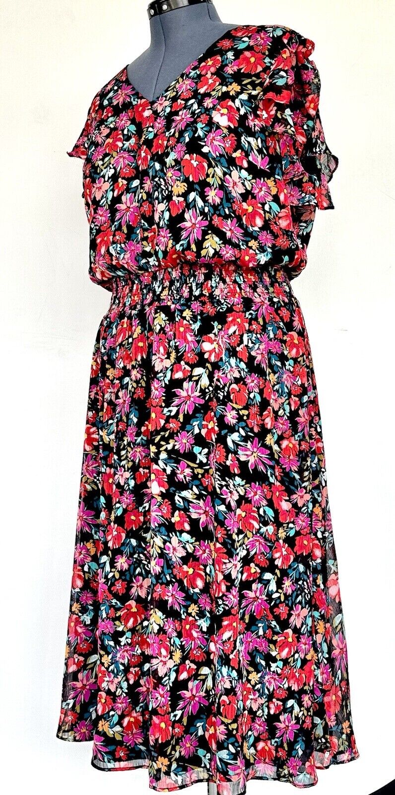 msk dress Black Red Chiffon Midi Dress Smocked Waist Retails $89 2X