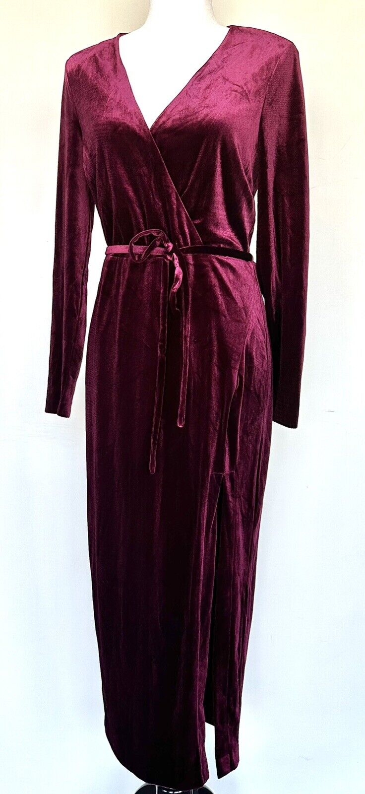 Bardot Morgan Red Velvet Cocktail Dress. Size 10 Retails $119 Price $65 NWT