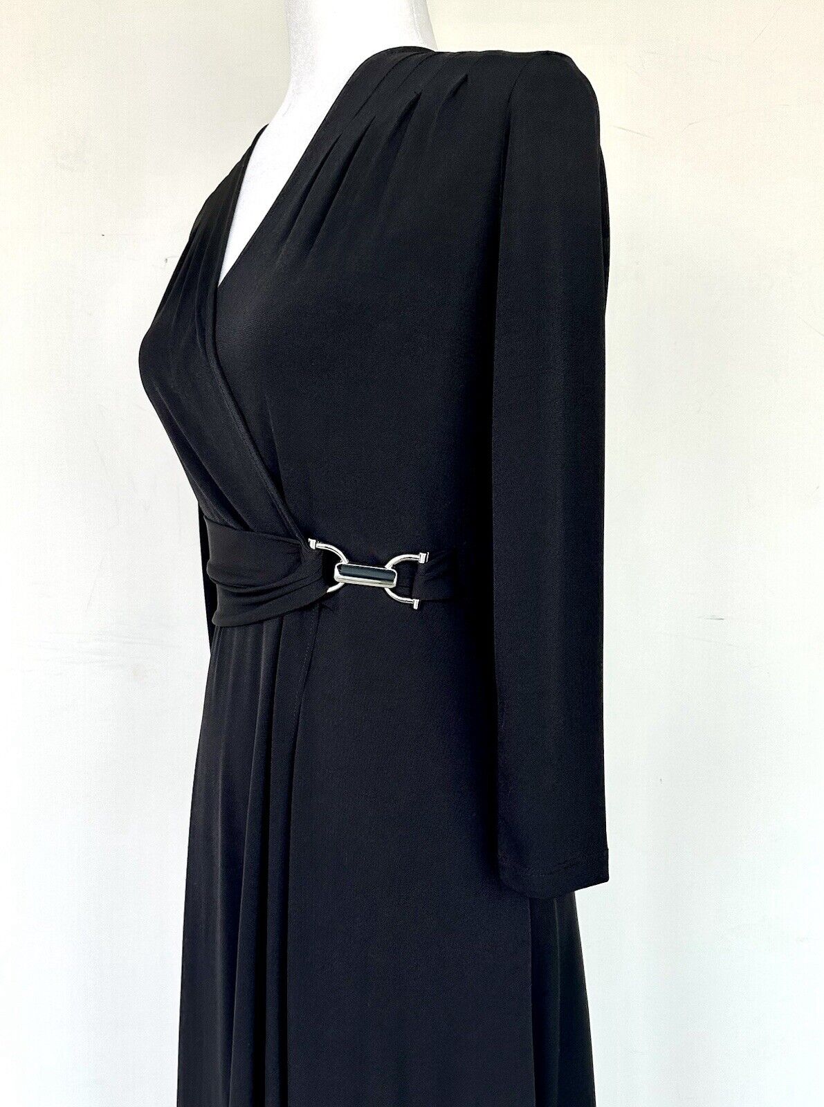 New York & Company Black Dress Metal Clasp Retails $56.95 Stretch XS NWT