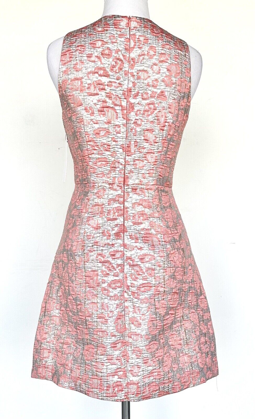 Aura Pink Silver & Gold Jacquard Print Sleeveless Short Dress Size S price $60
