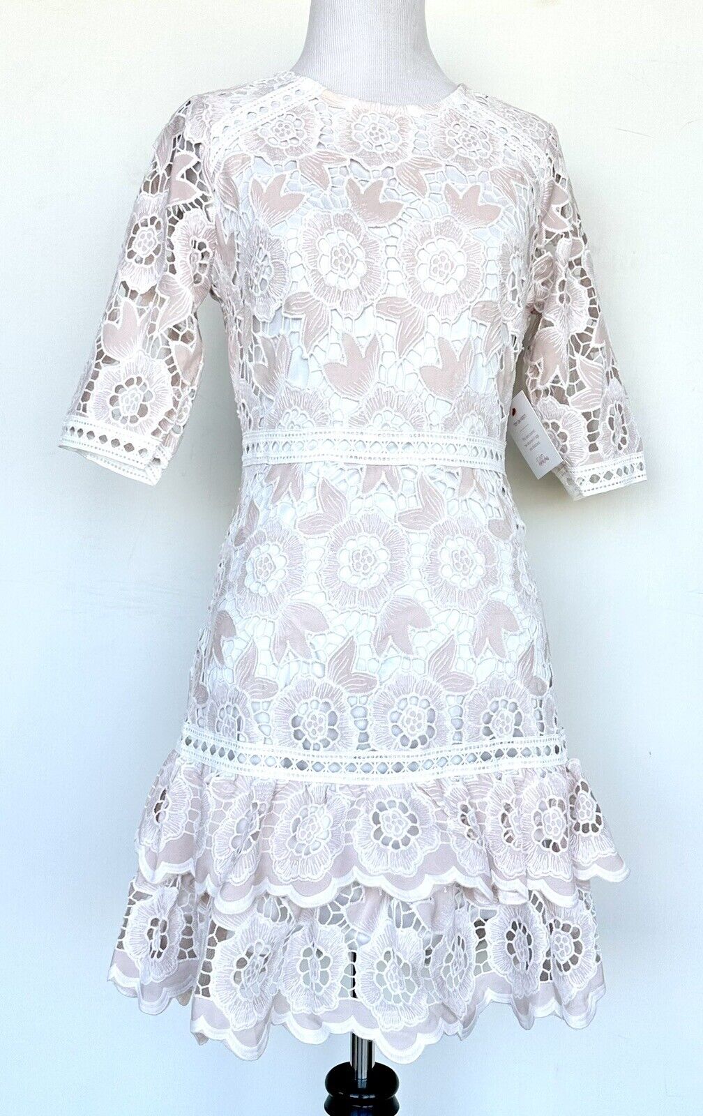 Just Me Pale Pink White Lace Dress Price $88 Size S NWT Ruffle Hem