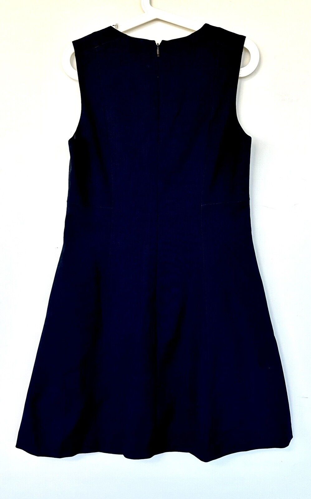 Elie Tahari Black Sleeveless Woven Dress Retails  $348 Size 8 Zip Pockets