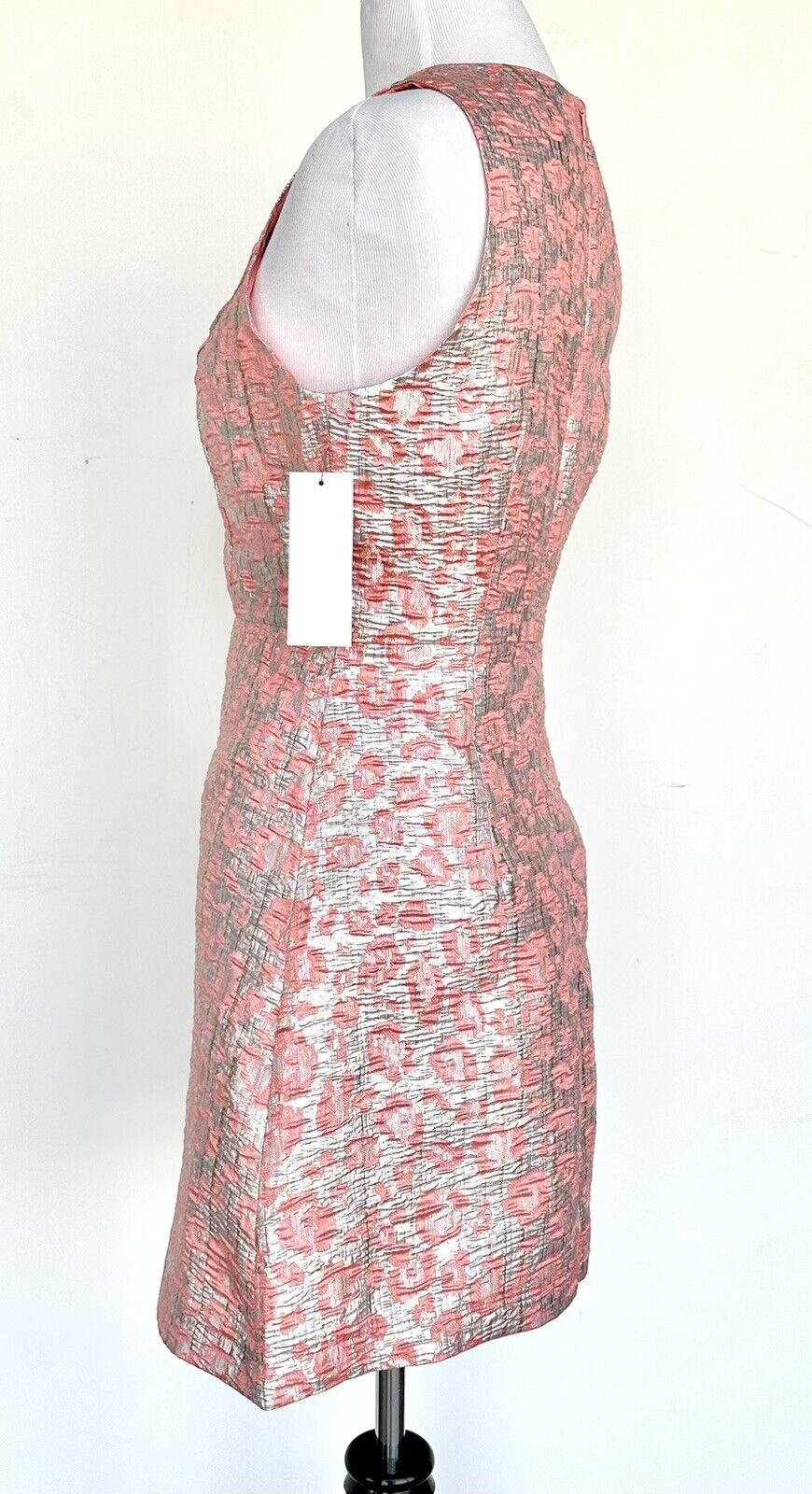 Aura Pink Silver & Gold Jacquard Print Sleeveless Short Dress Size S price $60