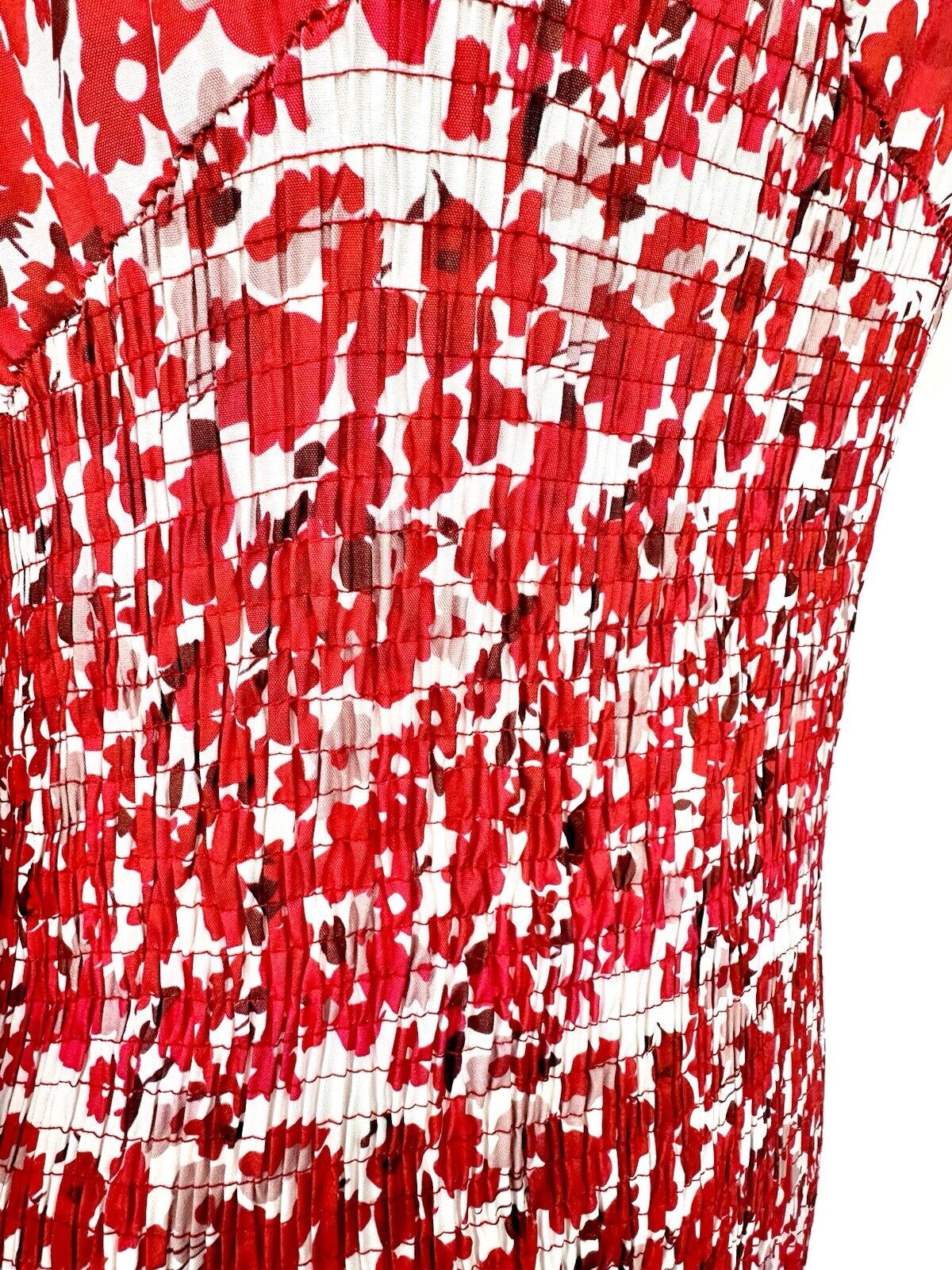 Dolce Smocked Red LS Floral Dress Size Small Bodycon