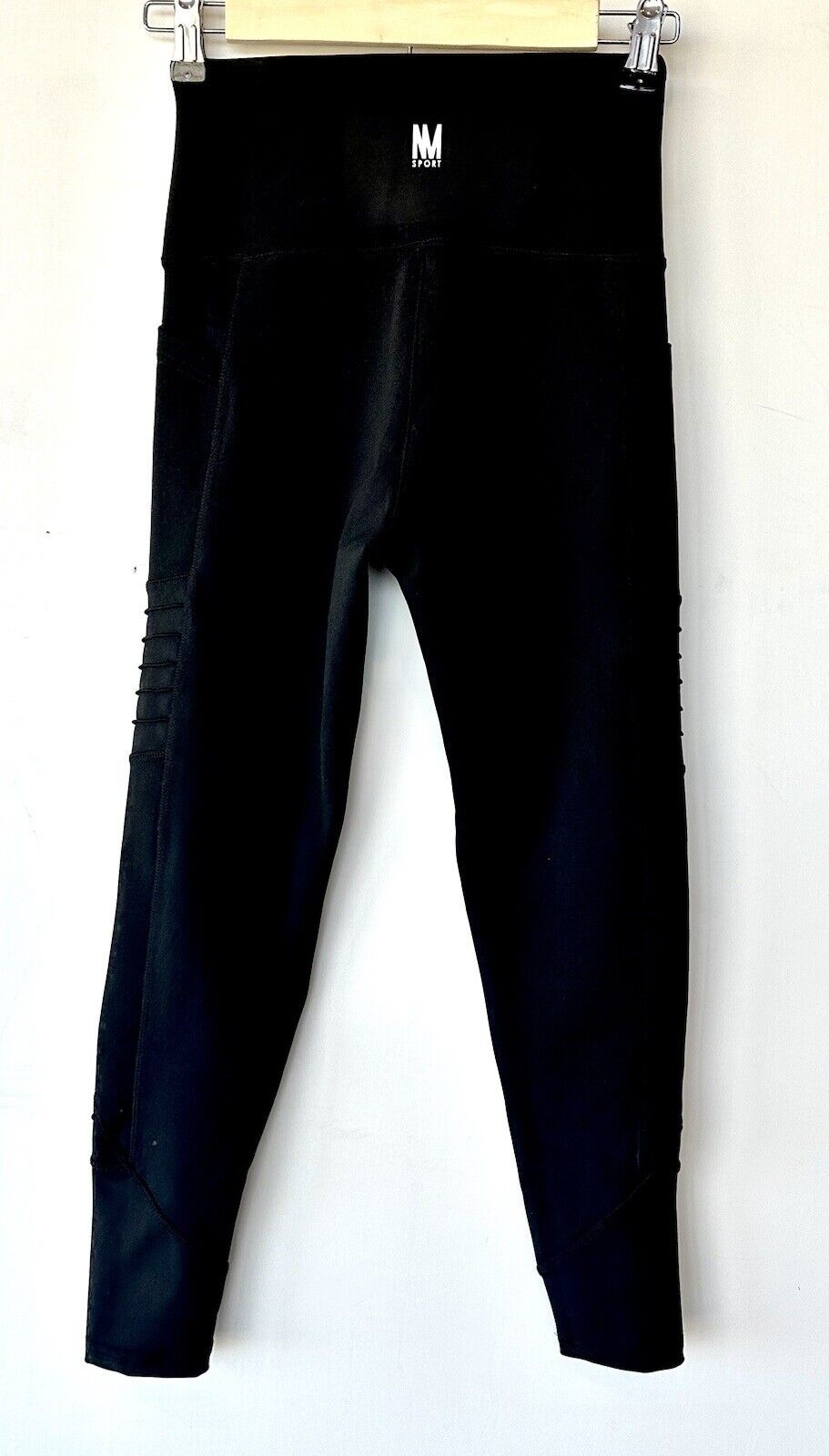 Women’s NICOLE MILLER SPORT Leggings Black Media pocket leggings Retail $68 S