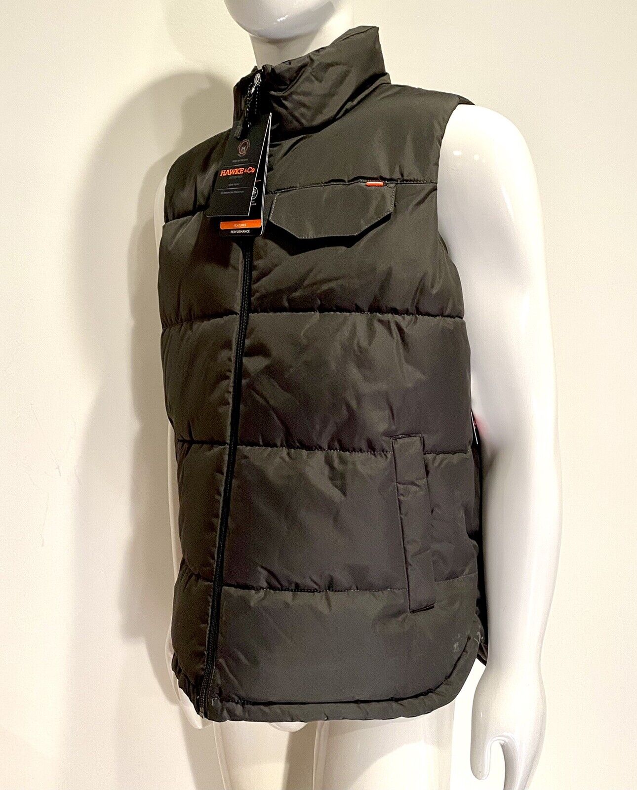 Hawke & Co Heavyweight Shell Carbon Puffa Vest Jacket Retail $150 Price $79 XL