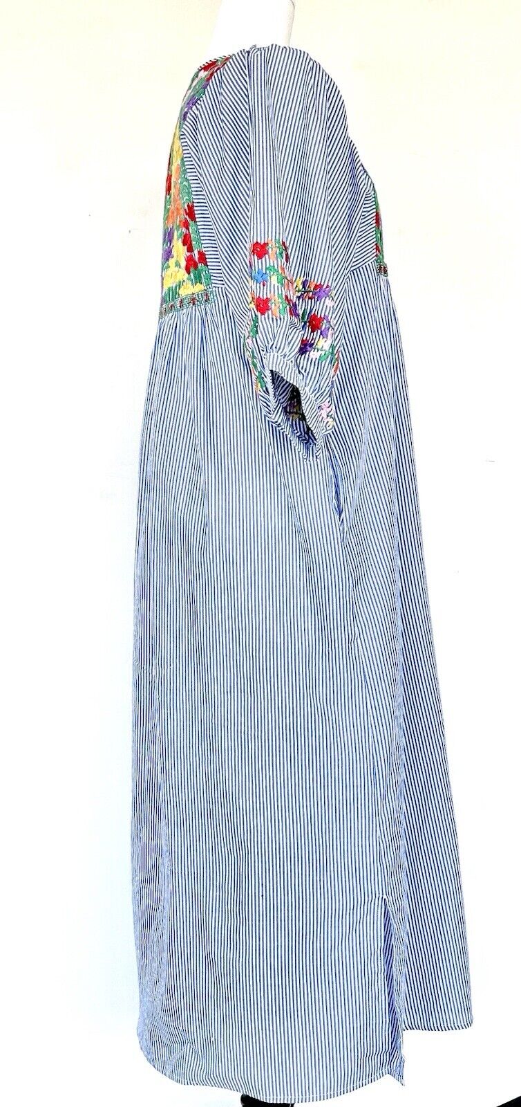 J Marie embroidered Tristan MIDI Dress size XS Retail $180 Stripe 3/4 Sleeve NWT