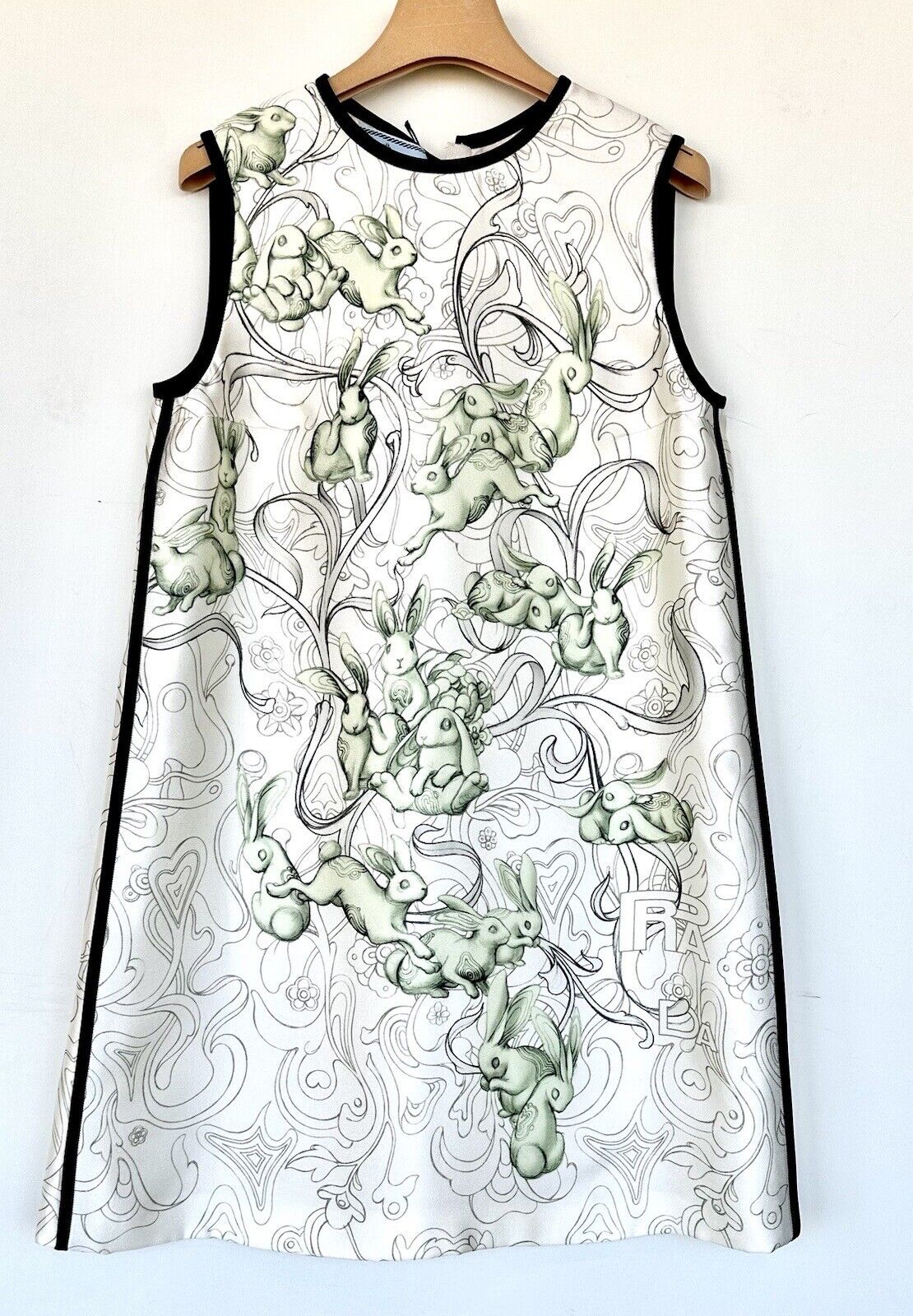 Prada Dress. NWT Size Italian 42 US 4 ( M) Retails $2340 Price $665