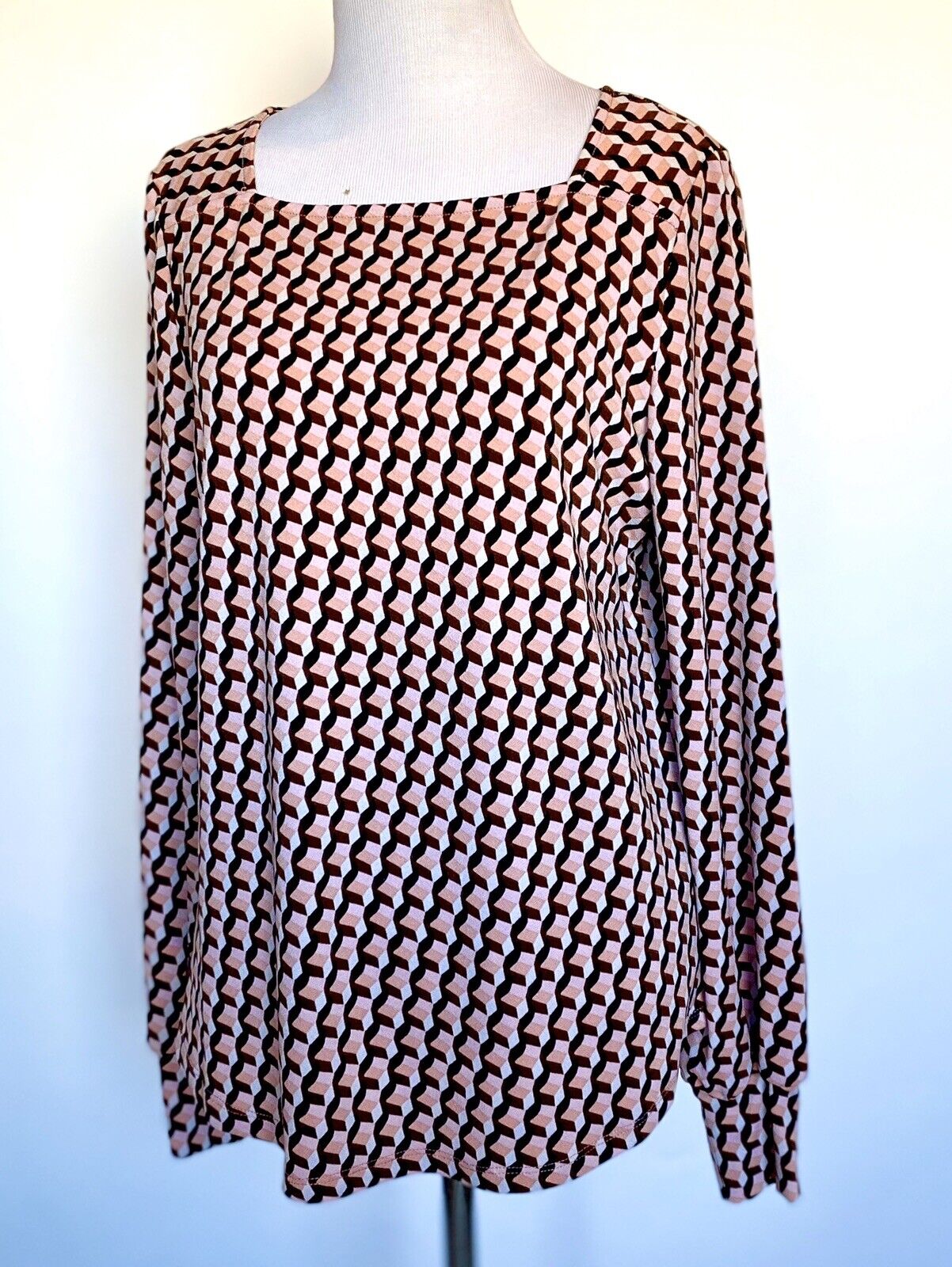Adrianna Papell Pink Tan LS Blouse  NWT Size S Retails $69 Price $38