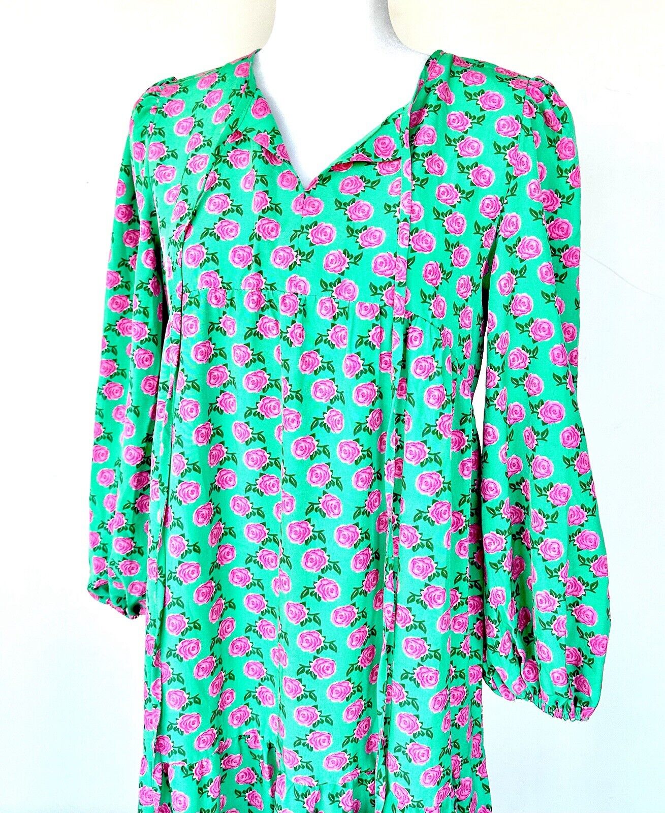 Dolce Maxi Dress Green With Pink Roses Retails $42.99 Size S